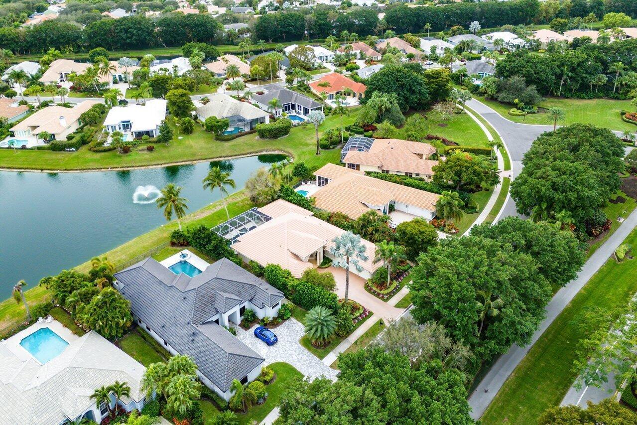 3 Bermuda Lake, Palm Beach Gardens FL 33418