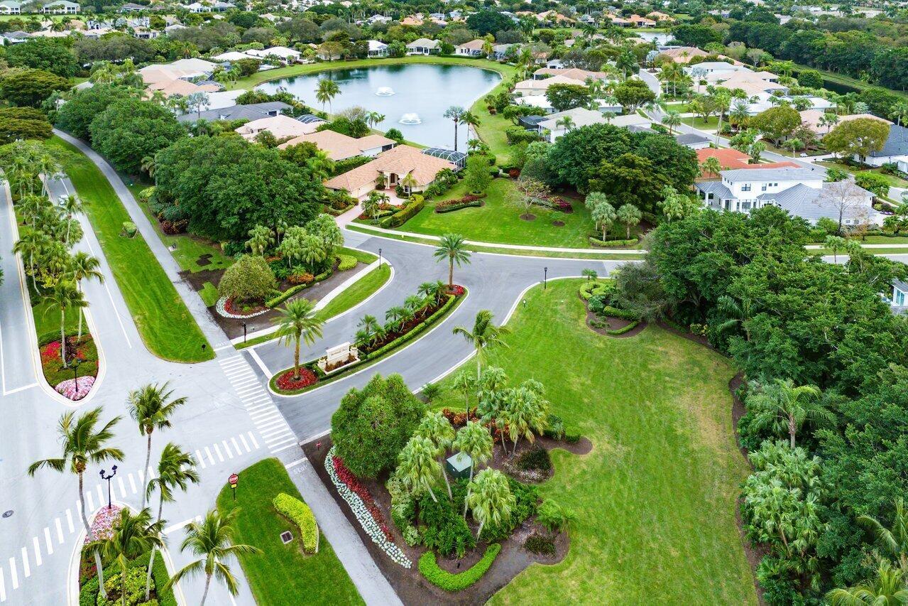 3 Bermuda Lake, Palm Beach Gardens FL 33418