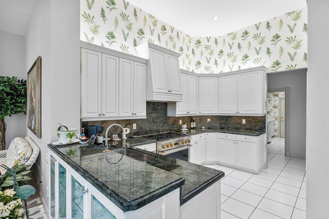3 Bermuda Lake, Palm Beach Gardens FL 33418
