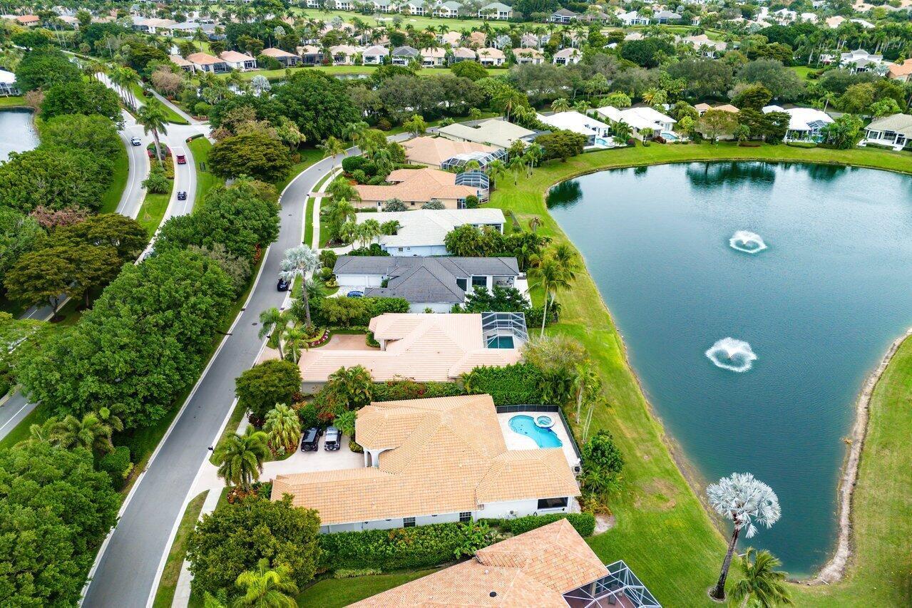 3 Bermuda Lake, Palm Beach Gardens FL 33418
