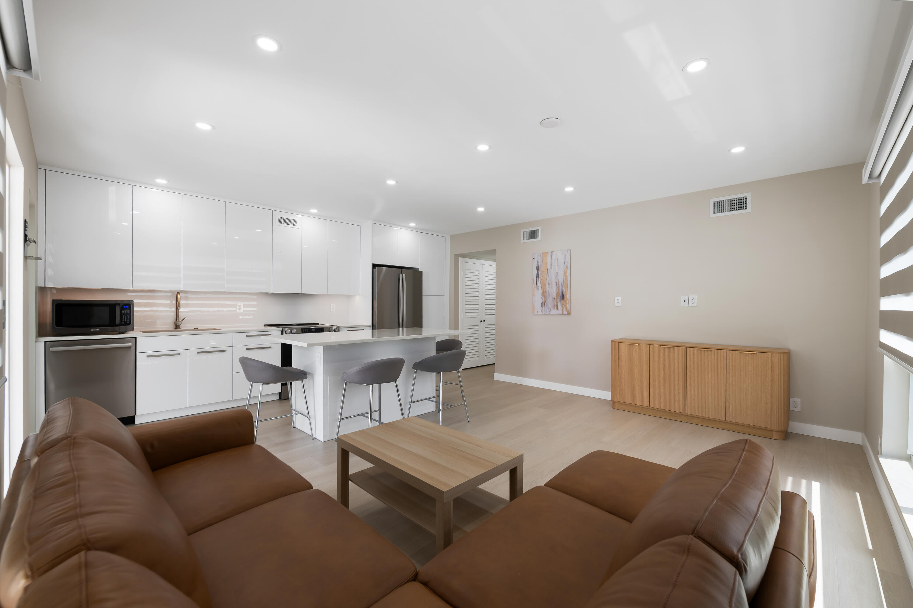 915 INTRACOASTAL #5, Fort Lauderdale FL 33304