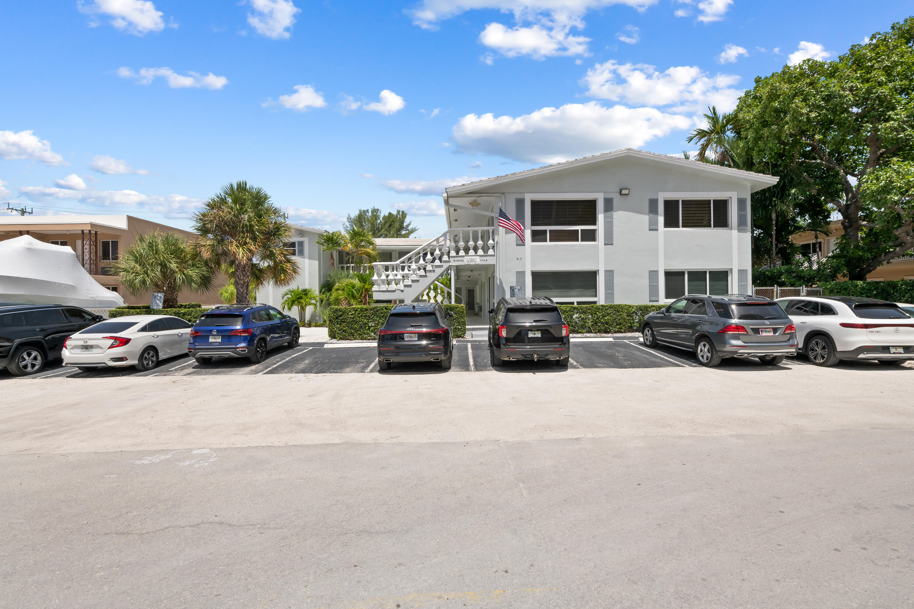 915 INTRACOASTAL #5, Fort Lauderdale FL 33304