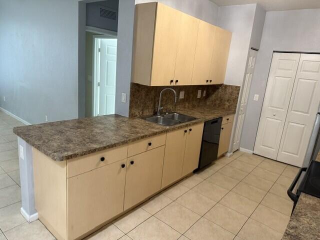 3569 FOREST HILL #115, Palm Springs FL 33406