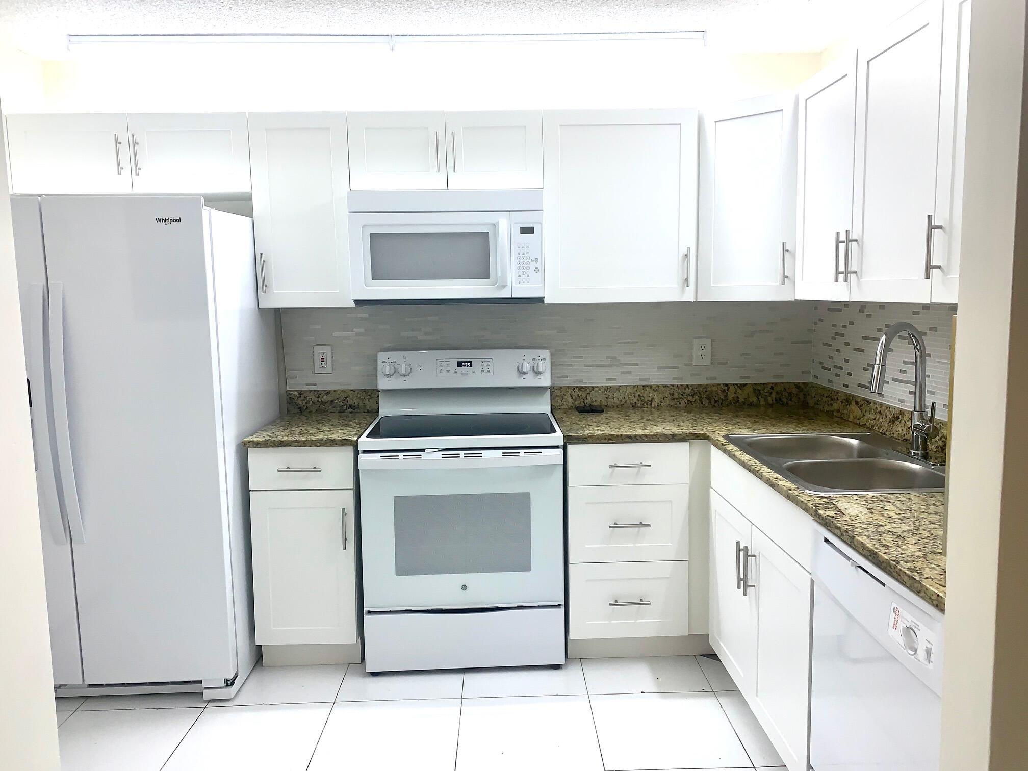 3104 Waterview, Palm Springs FL 33461