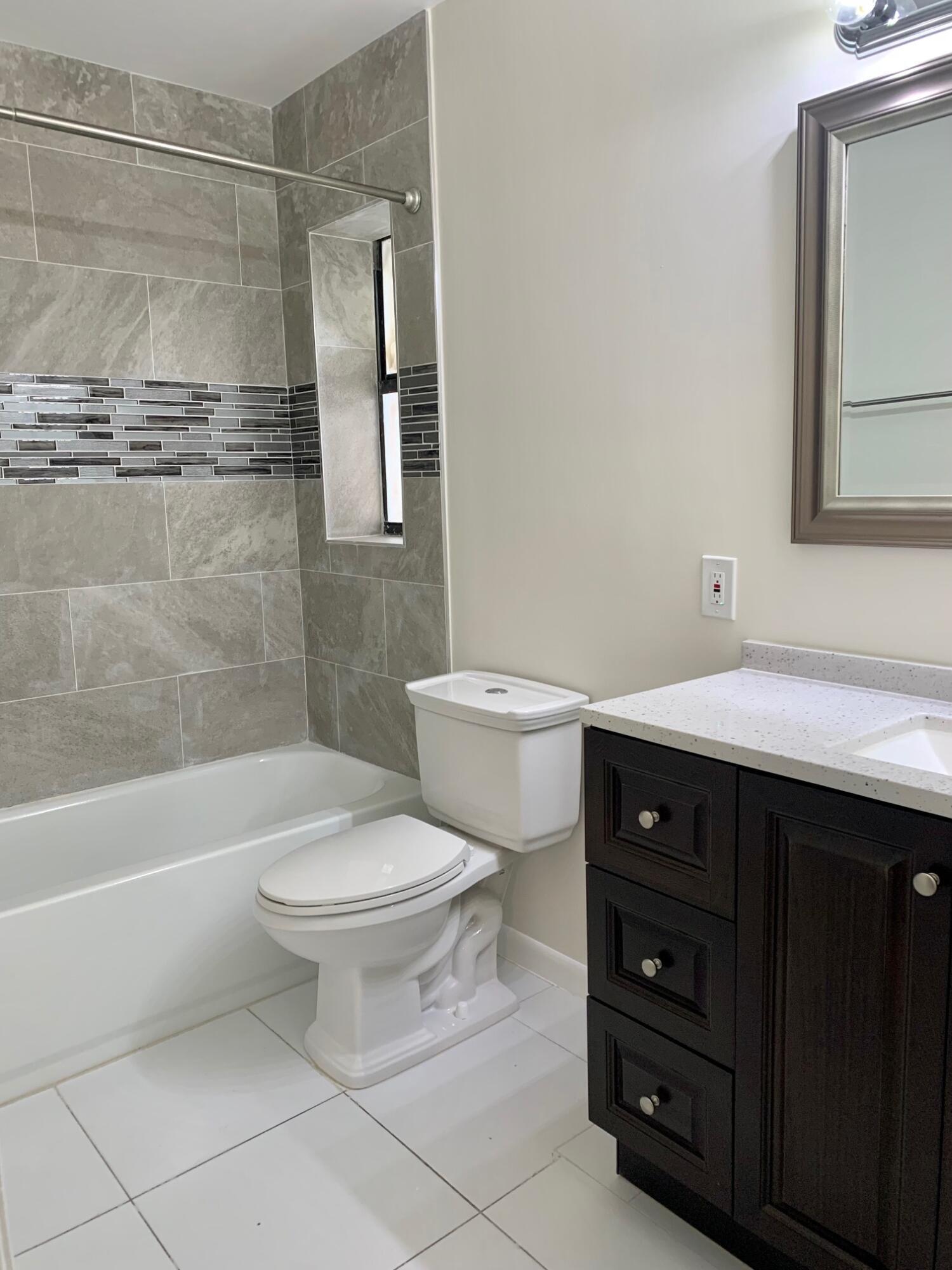 3104 Waterview, Palm Springs FL 33461