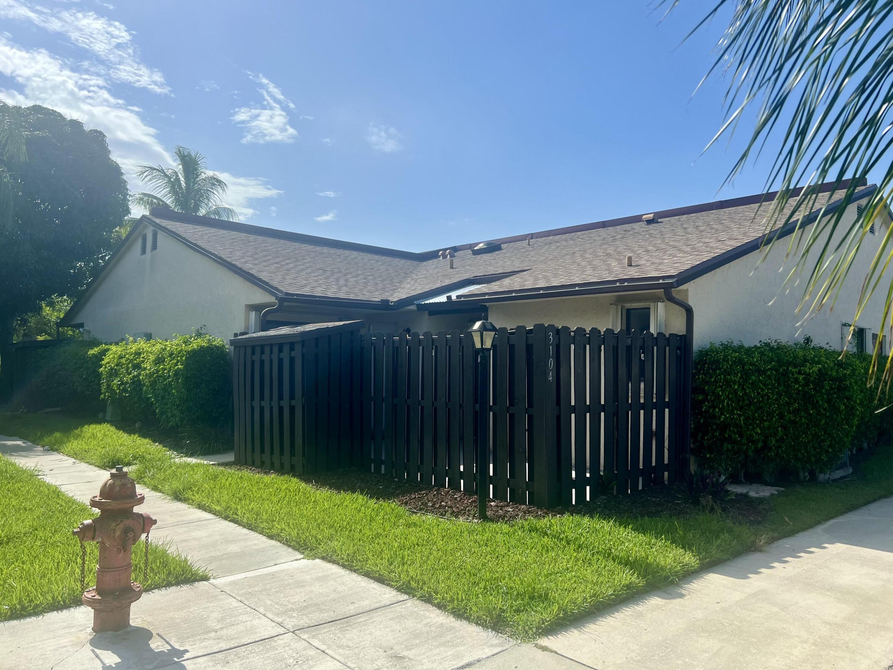 #<MlsListing:0x00007f740e3fdc00>
