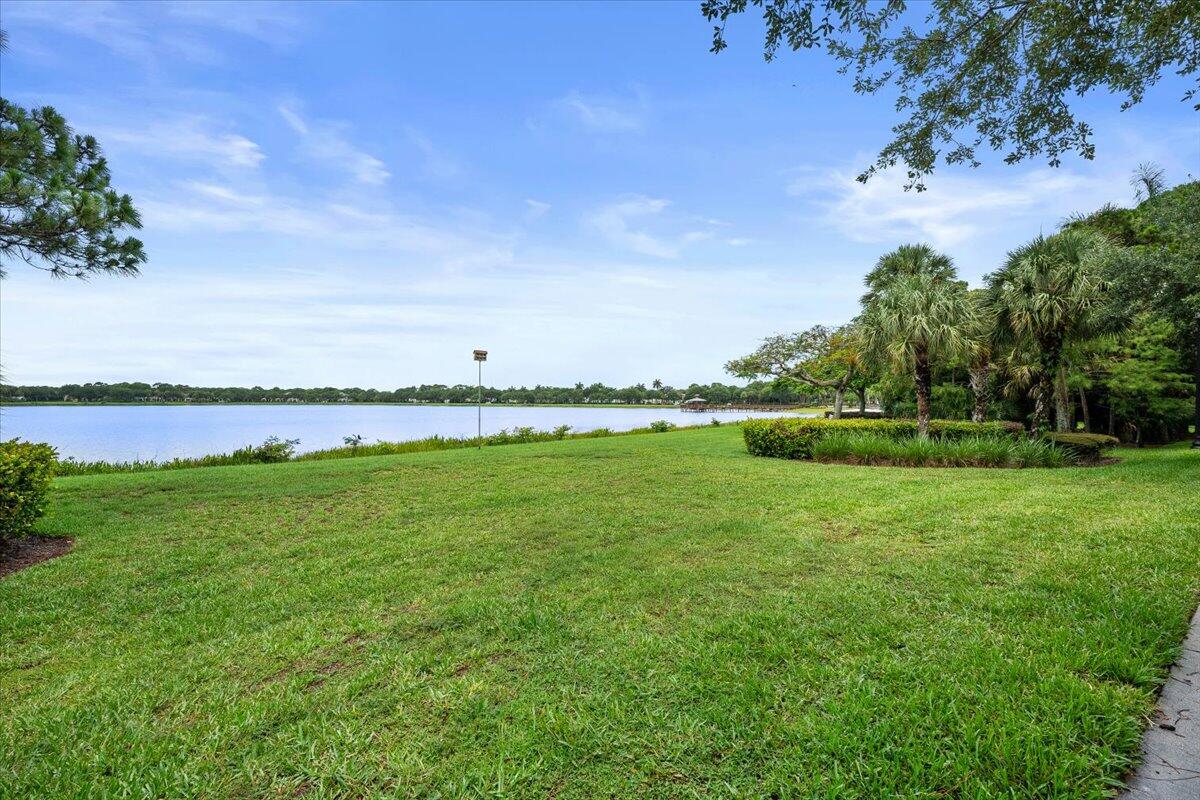 731 Duchess, Palm Beach Gardens FL 33410