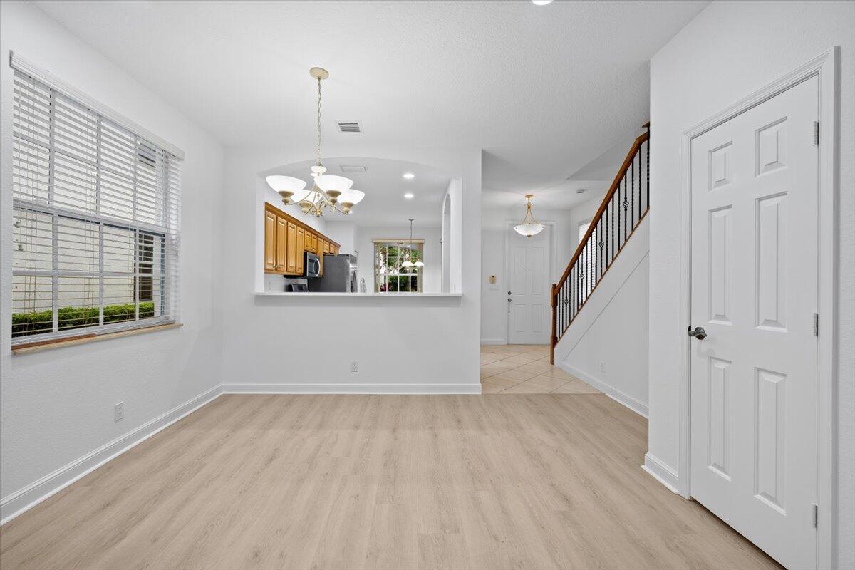 731 Duchess, Palm Beach Gardens FL 33410