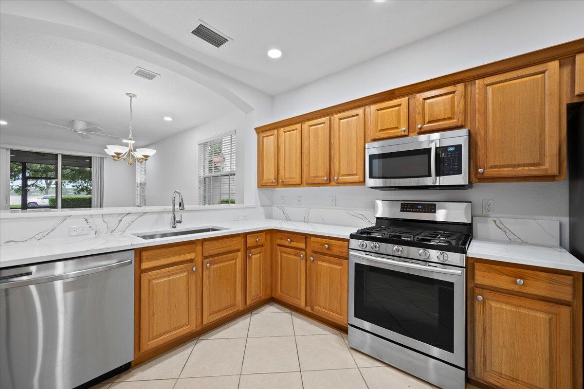 731 Duchess, Palm Beach Gardens FL 33410