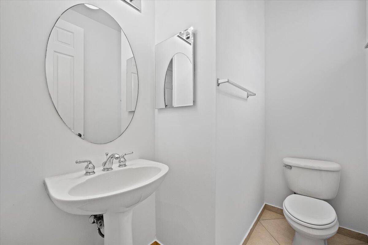 731 Duchess, Palm Beach Gardens FL 33410