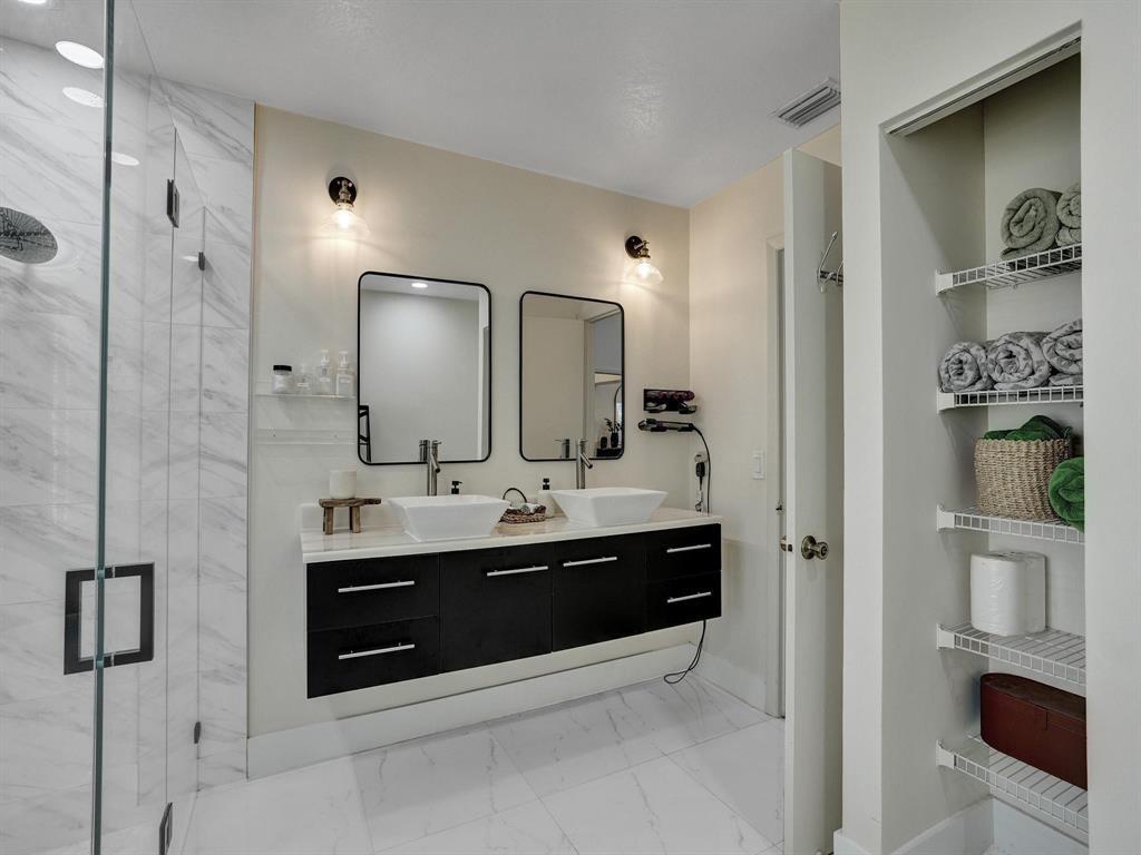 11042 TOPEKA, Cooper City FL 33026