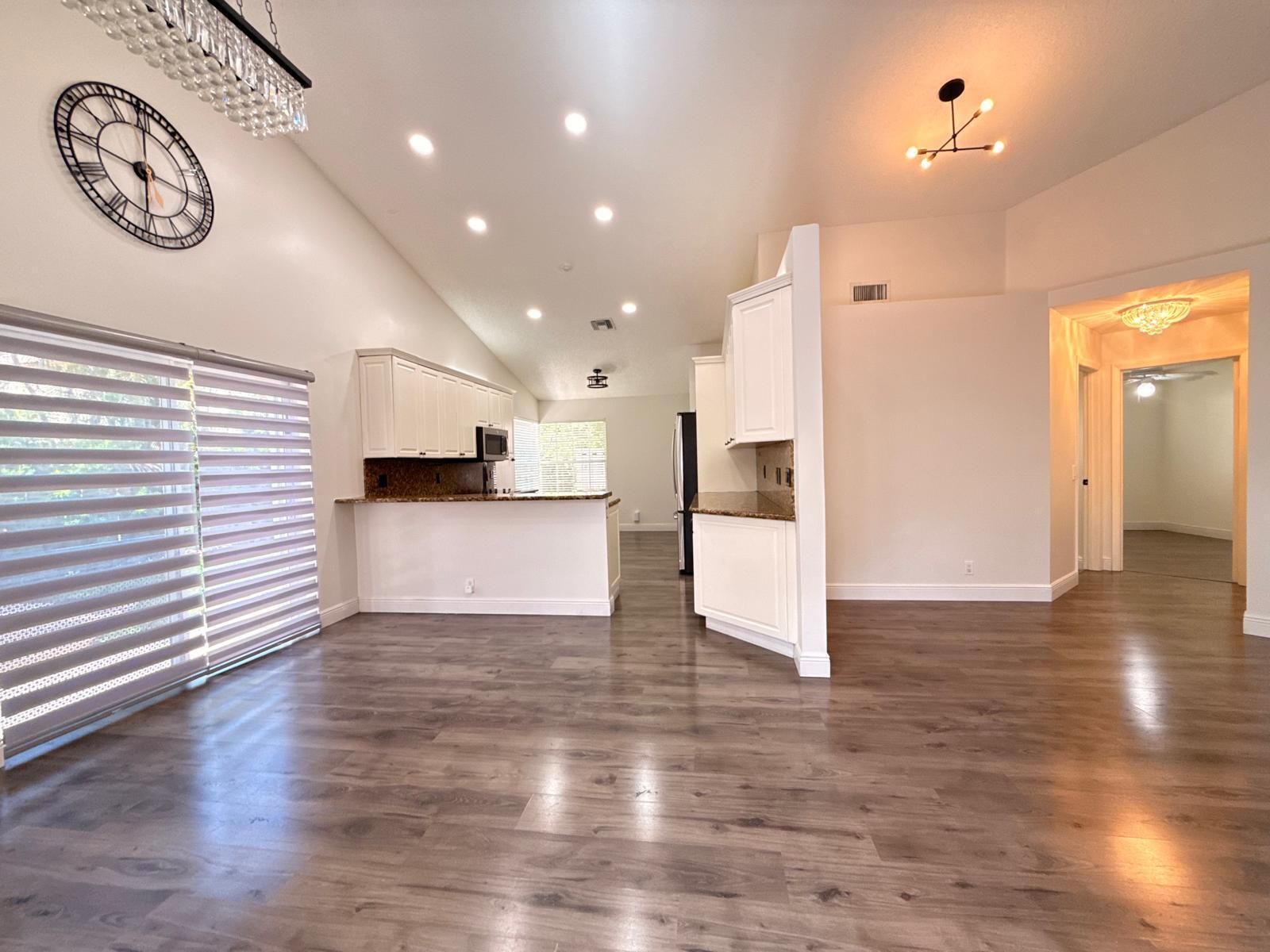 11042 TOPEKA, Cooper City FL 33026