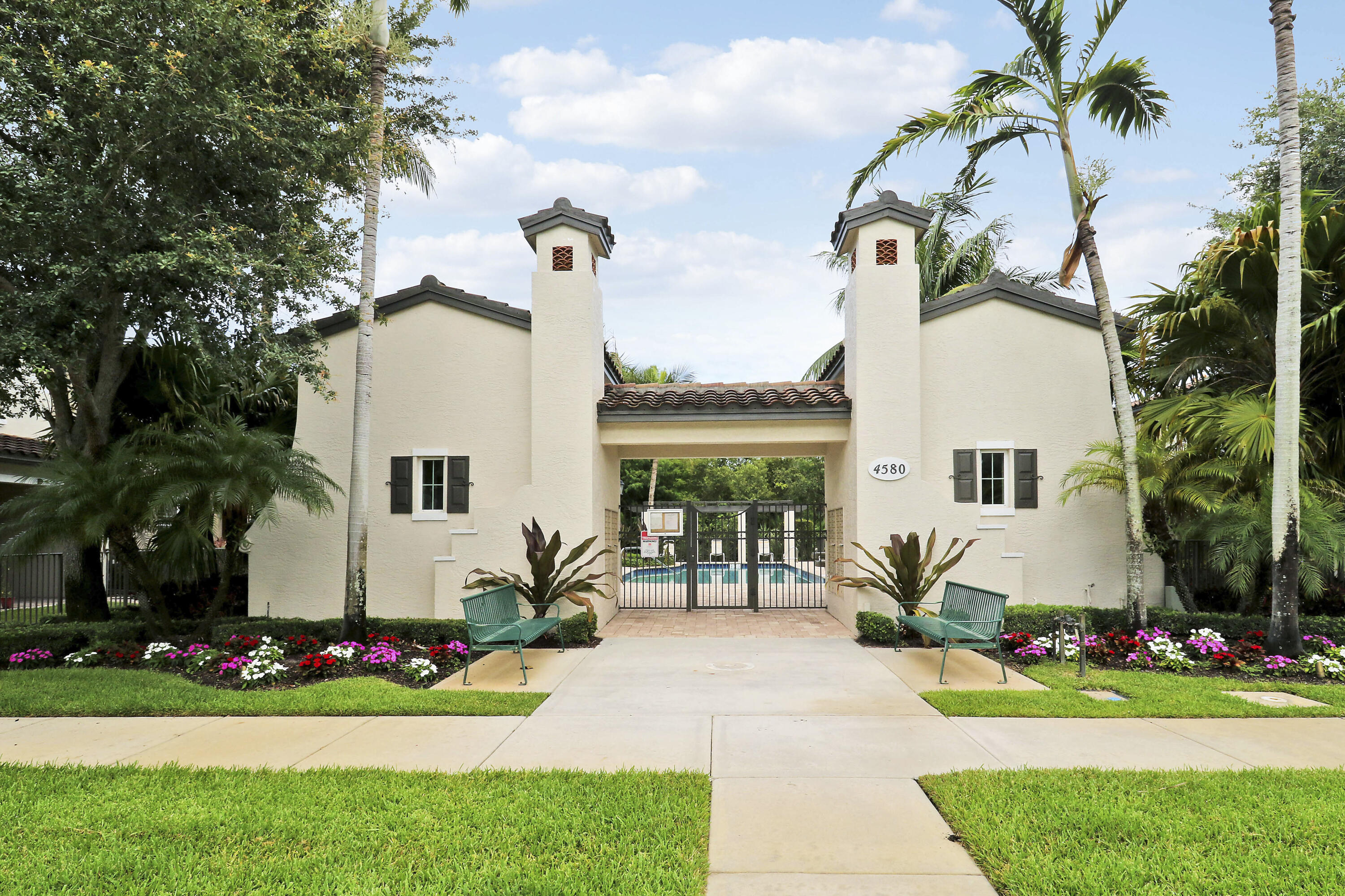 4541 Mediterranean, Palm Beach Gardens FL 33418