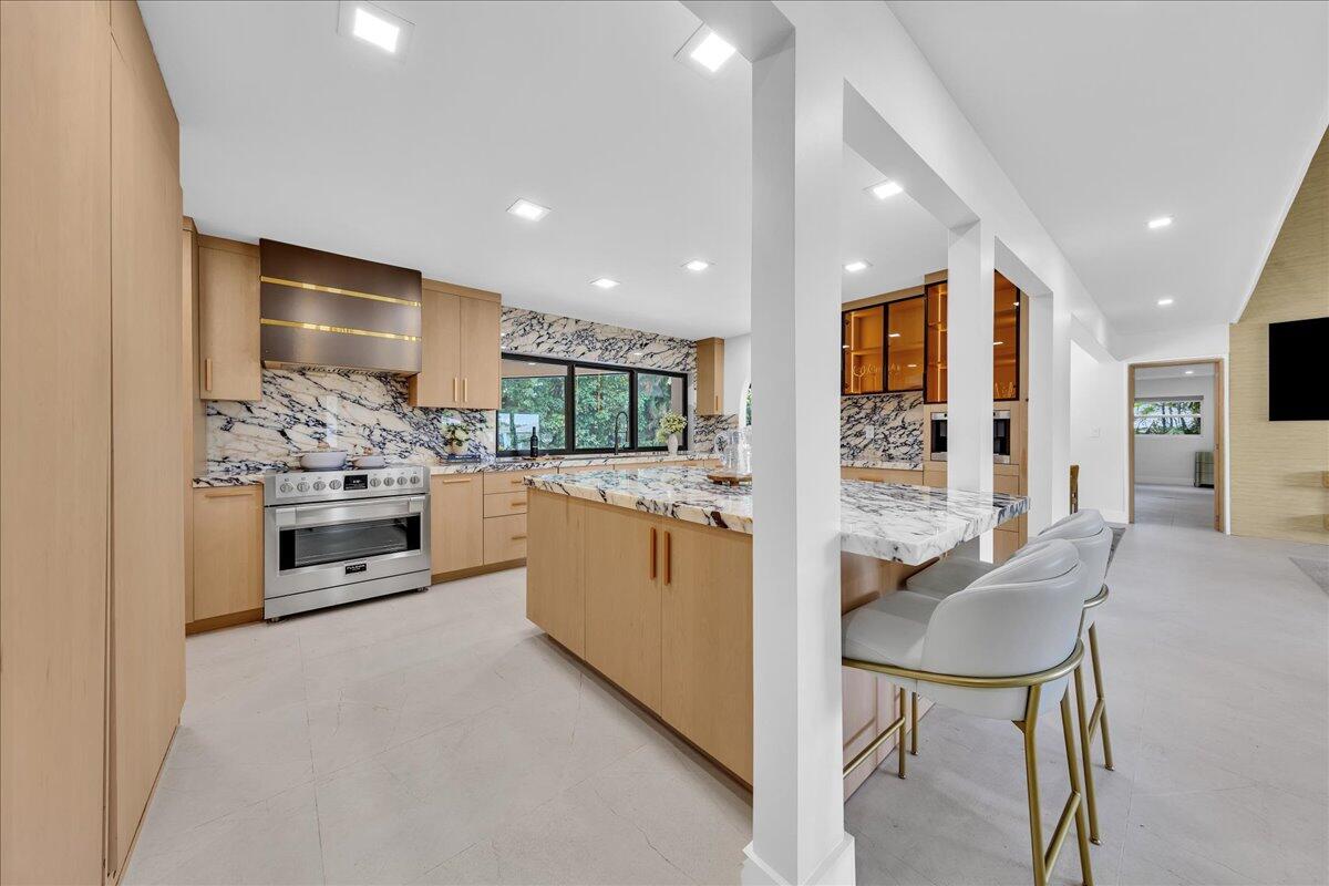 342 N FAIRWAY, Tequesta FL 33469