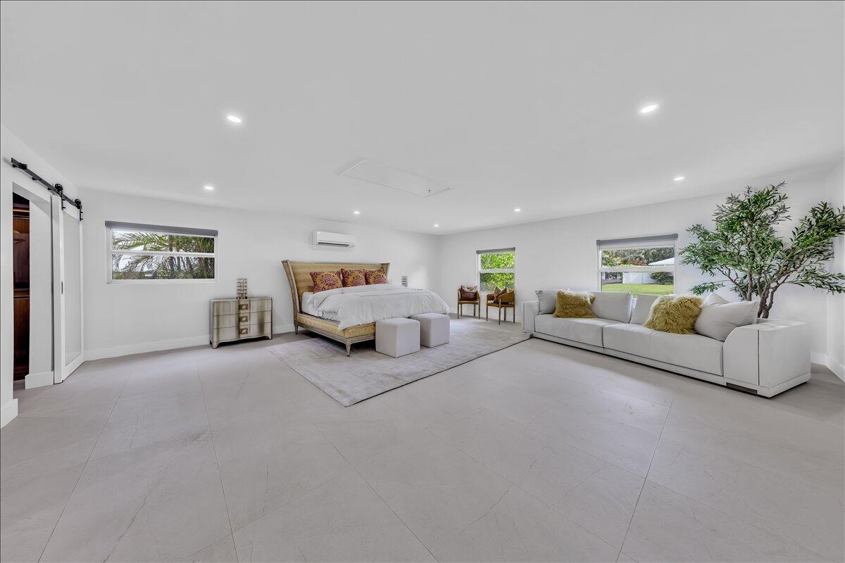 342 N FAIRWAY, Tequesta FL 33469