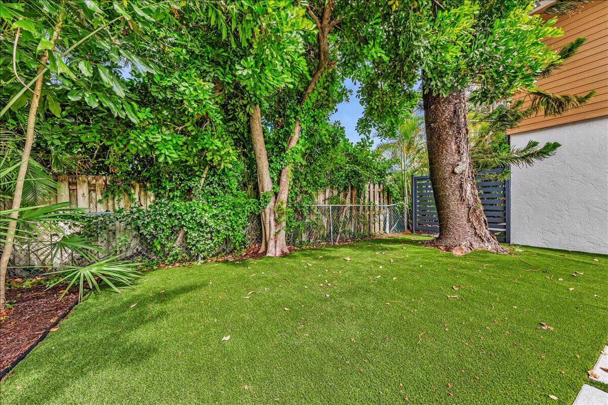 342 N FAIRWAY, Tequesta FL 33469