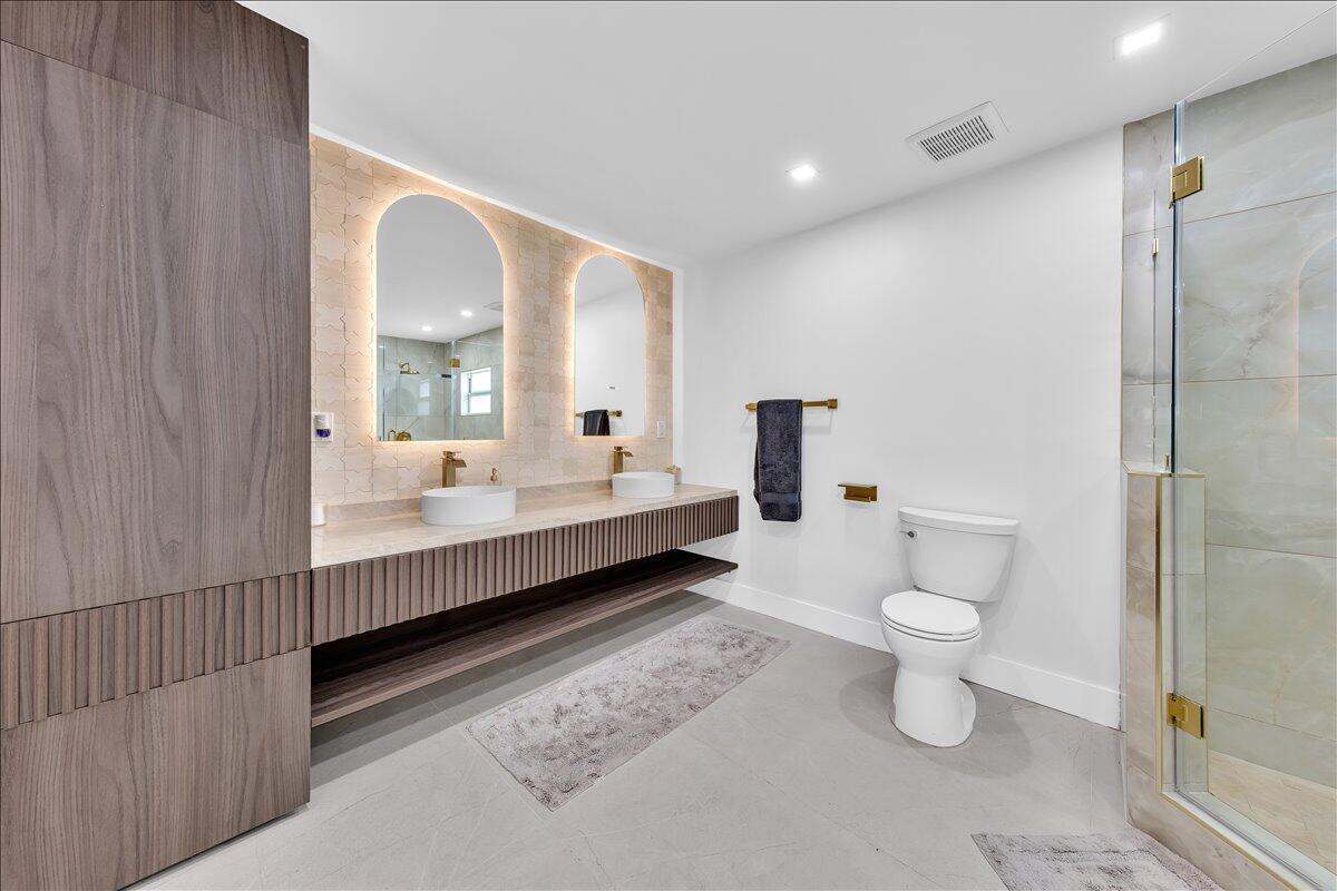 342 N FAIRWAY, Tequesta FL 33469