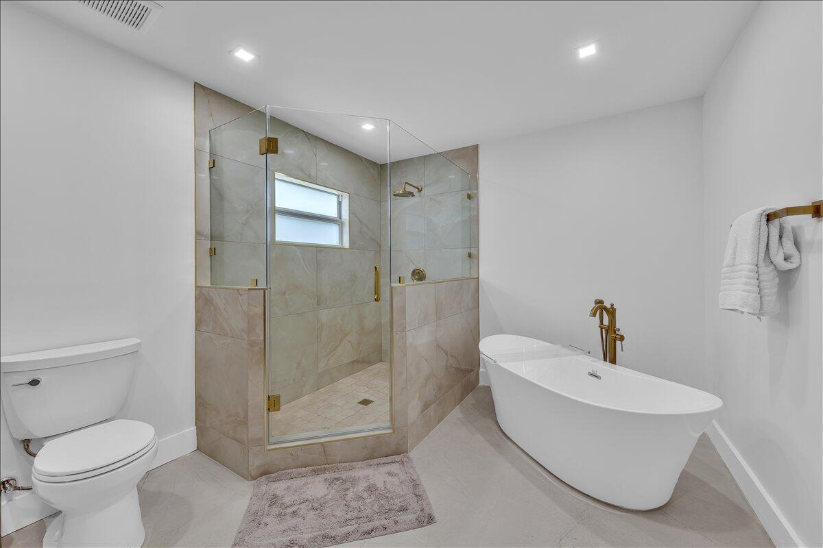 342 N FAIRWAY, Tequesta FL 33469