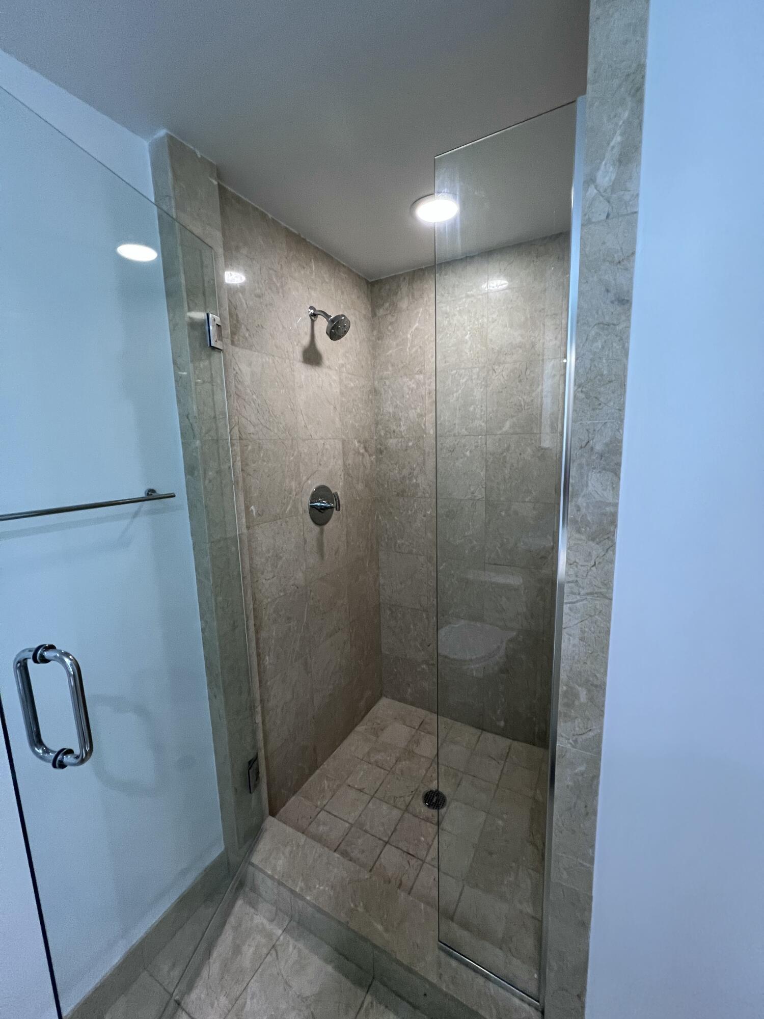 1331 BRICKELL BAY #4407, Miami FL 33131