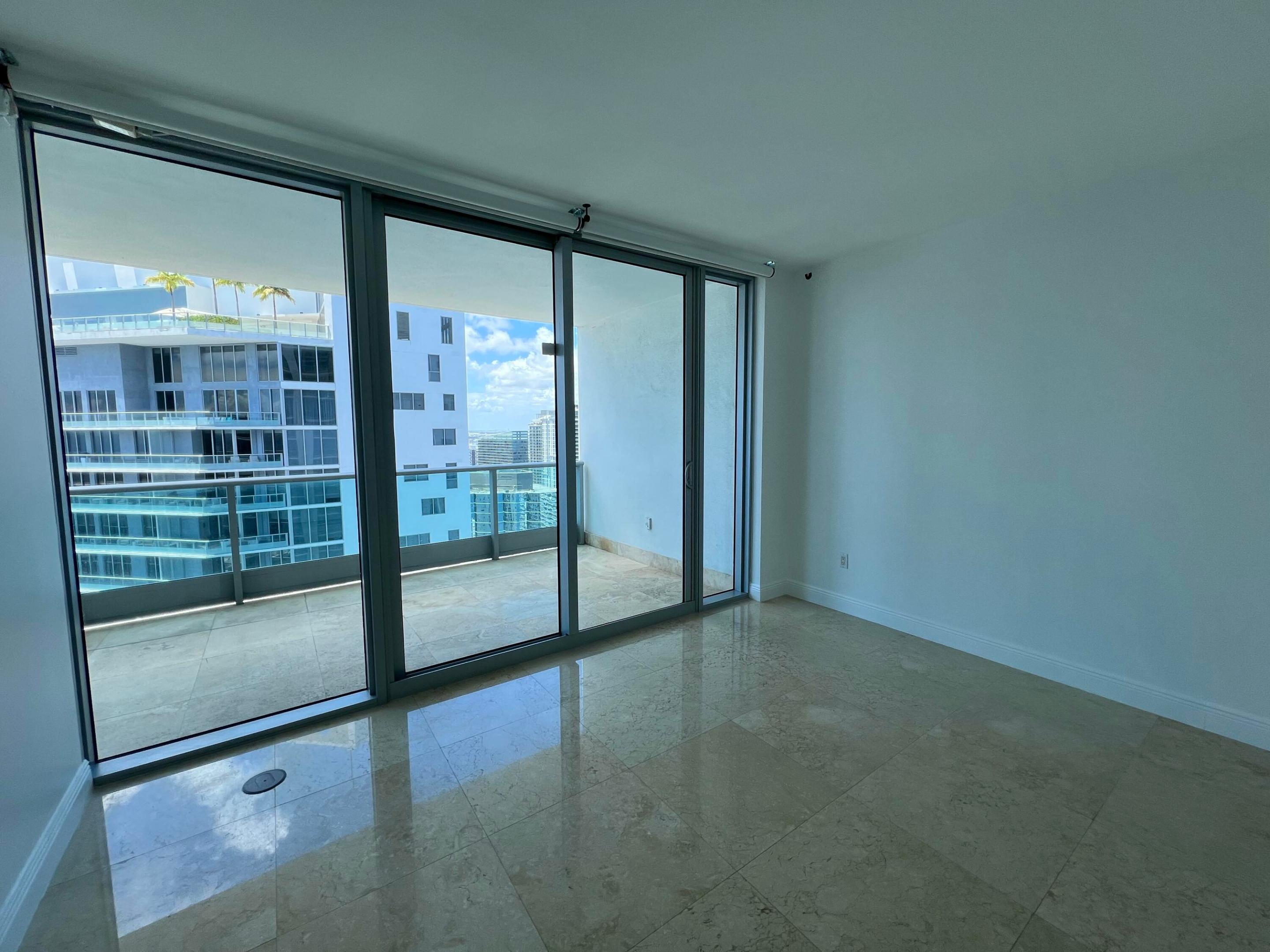 1331 BRICKELL BAY #4407, Miami FL 33131