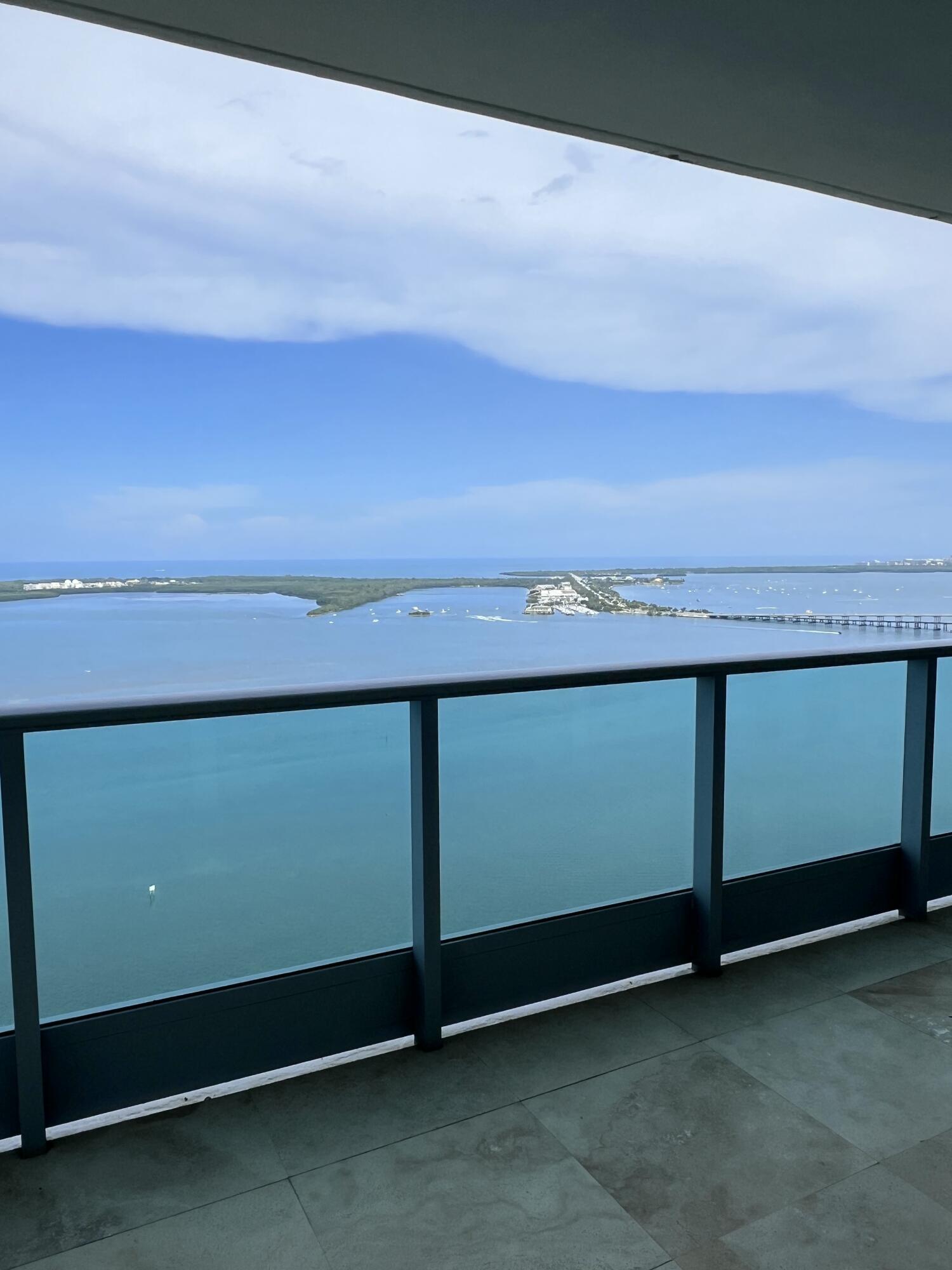 1331 BRICKELL BAY #4407, Miami FL 33131