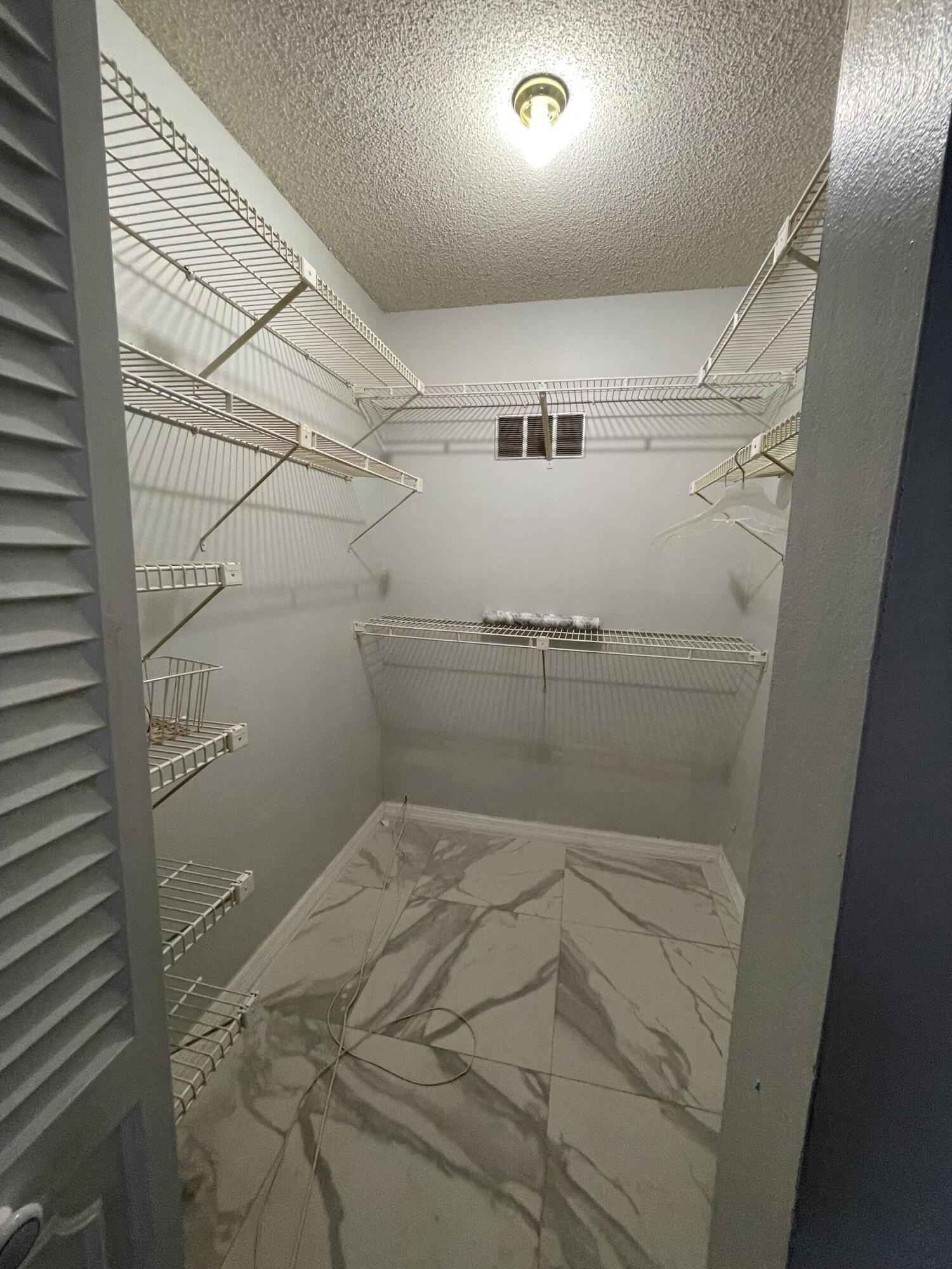 5980 NW 64TH #203, Tamarac FL 33319