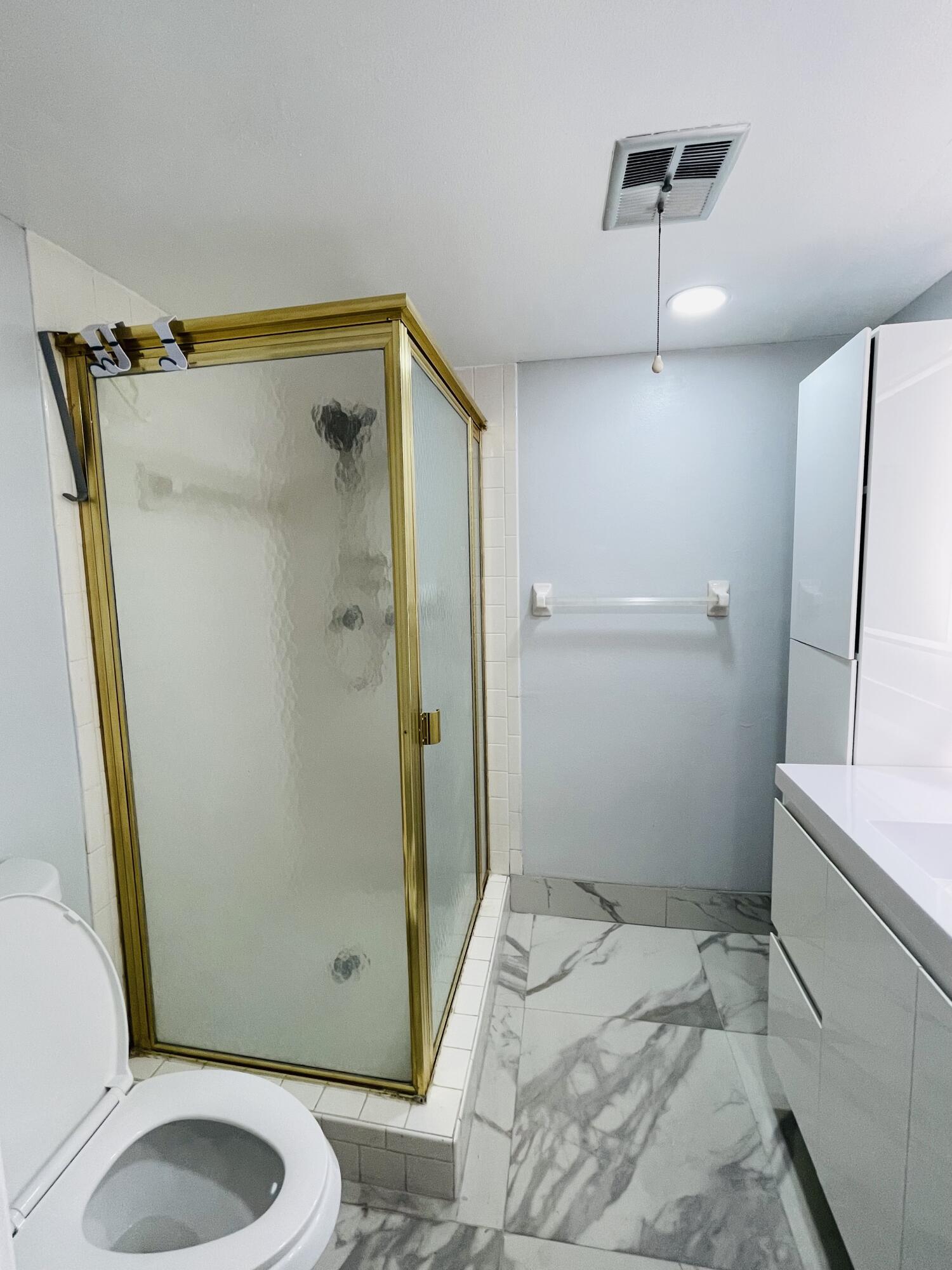 5980 NW 64TH #203, Tamarac FL 33319