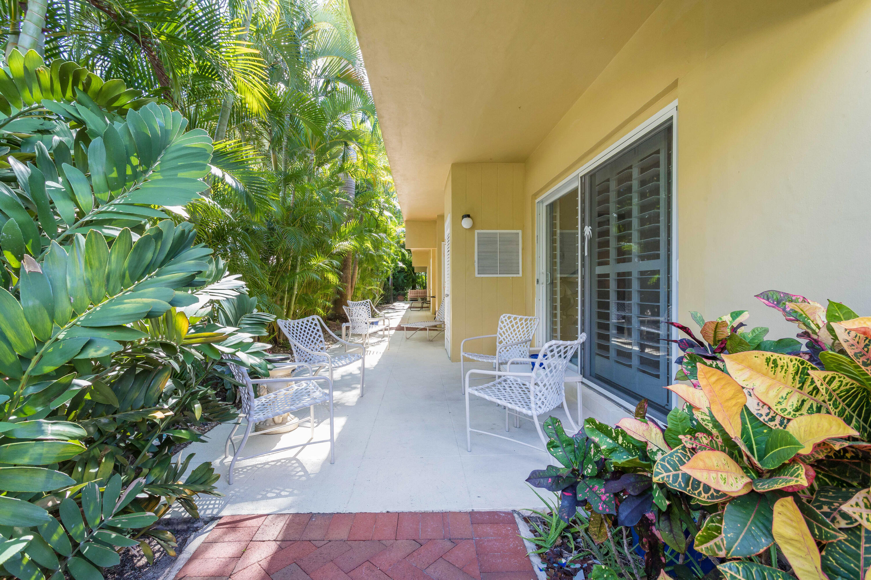 217 Gleason #A, Delray Beach FL 33483