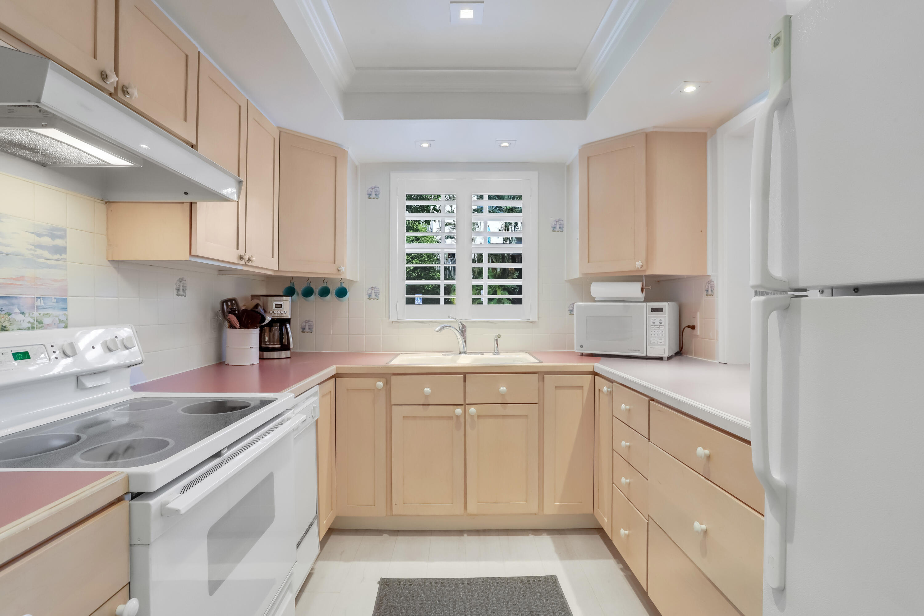 217 Gleason #A, Delray Beach FL 33483