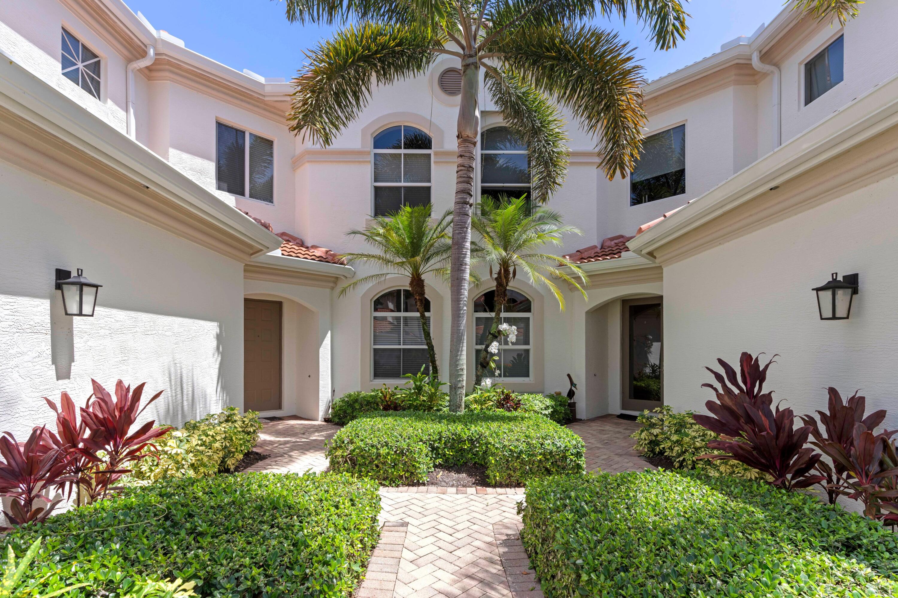 127 Palm Bay #A, Palm Beach Gardens FL 33418