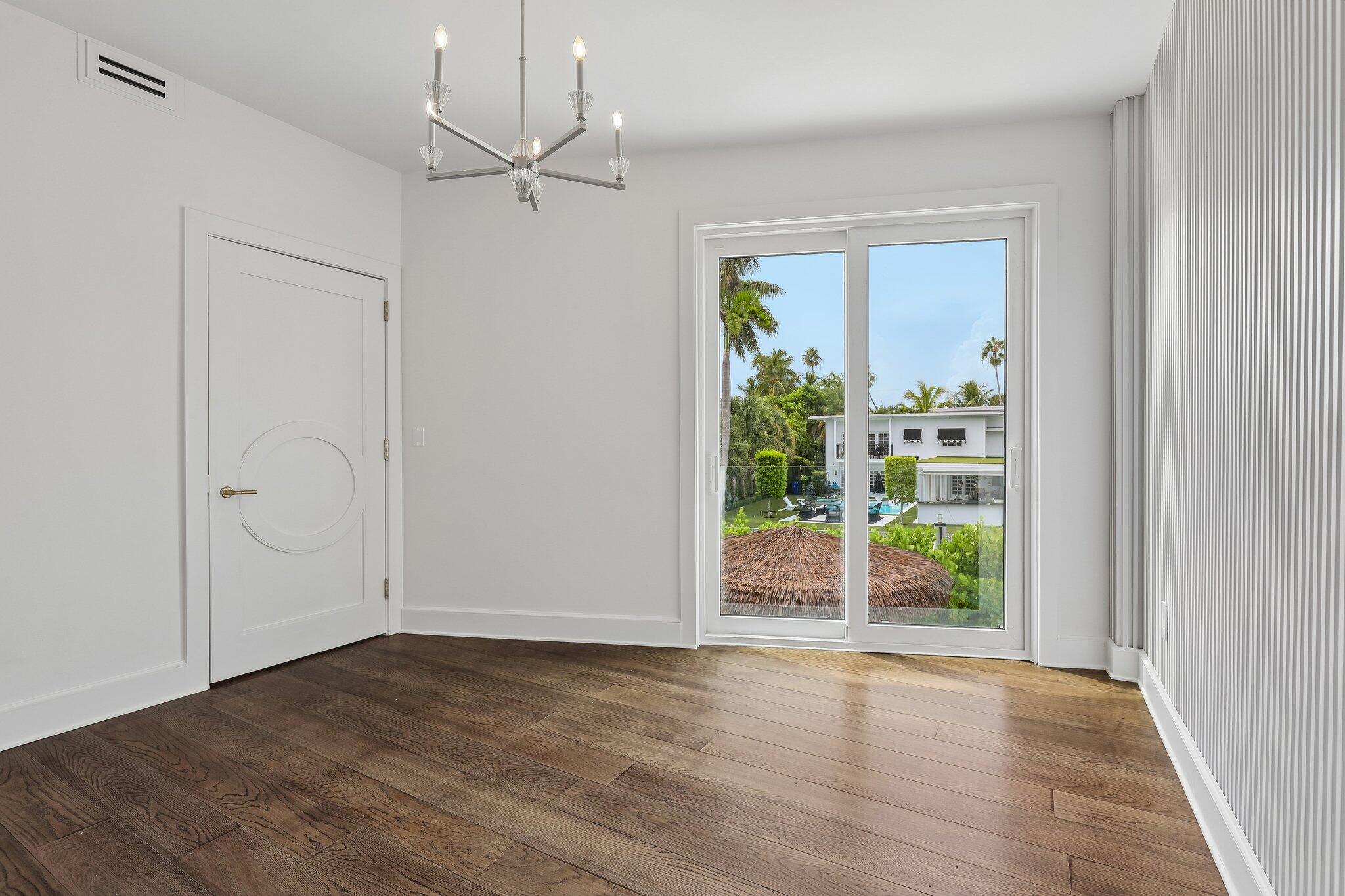1020 SE 9TH, Fort Lauderdale FL 33316