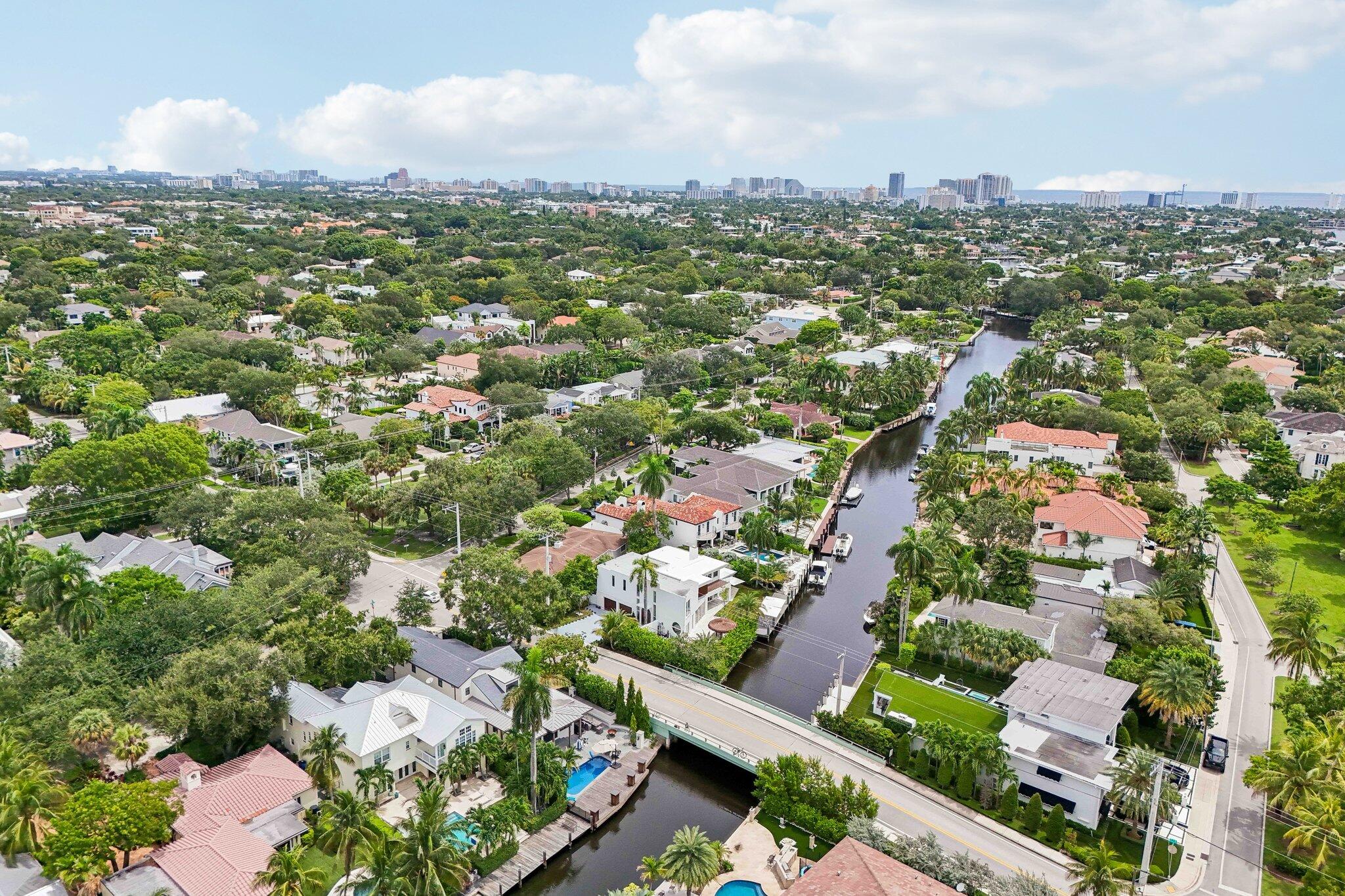1020 SE 9TH, Fort Lauderdale FL 33316
