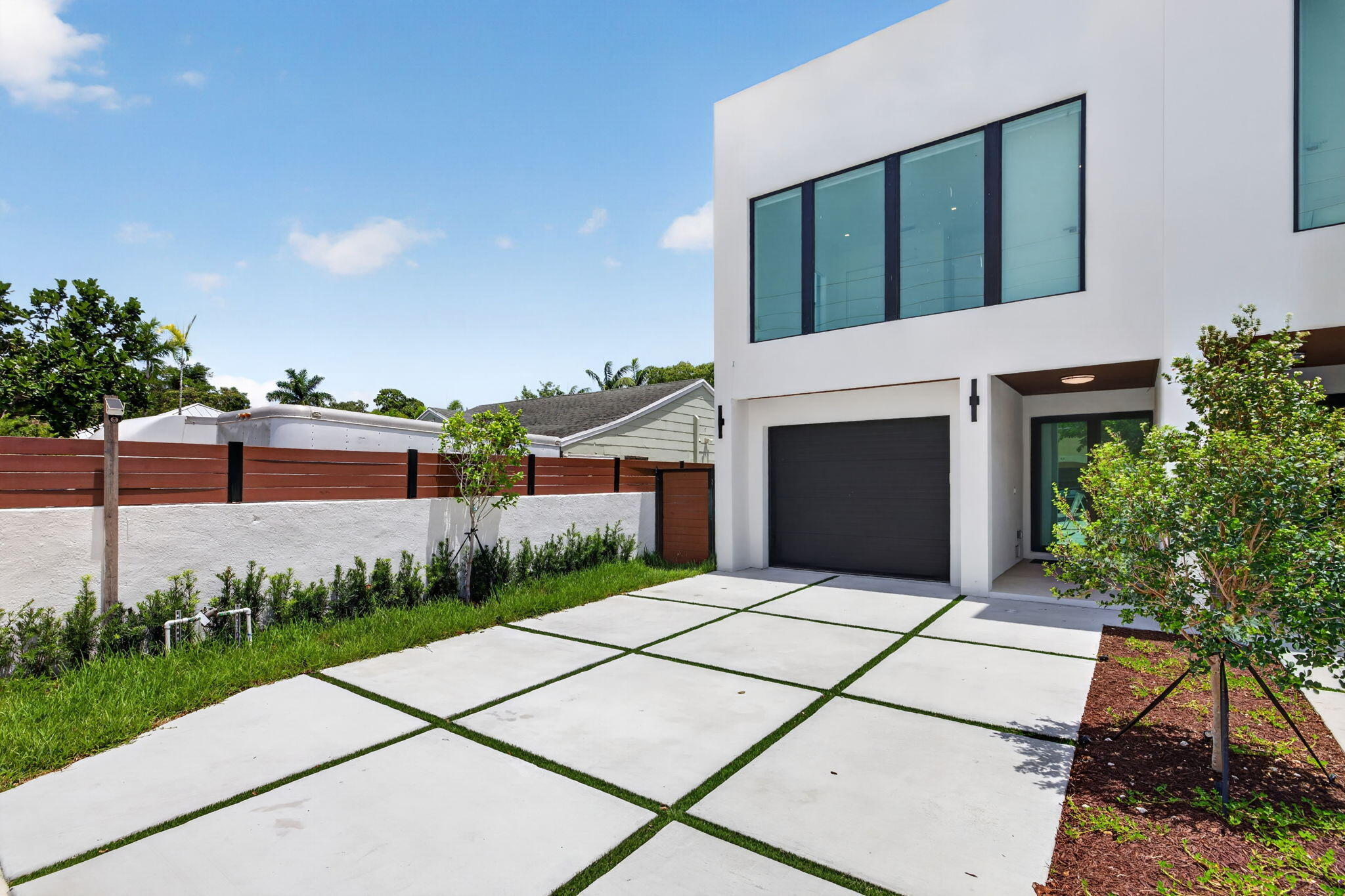 704 SW 9th, Fort Lauderdale FL 33315