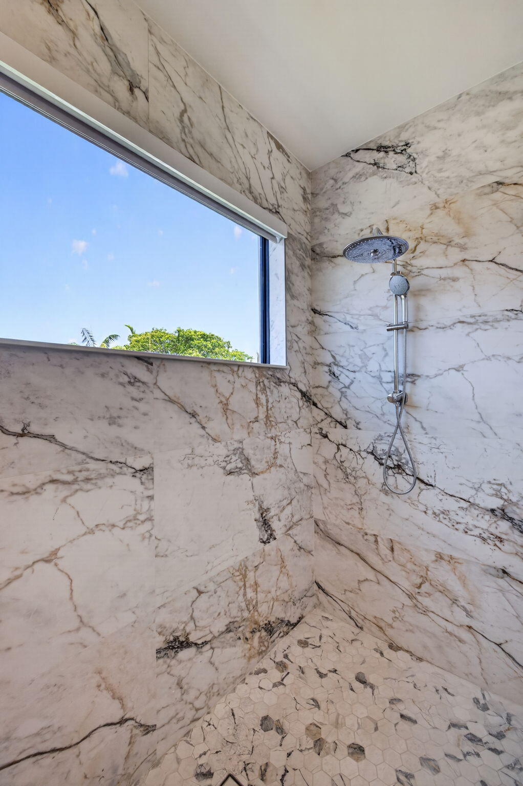 704 SW 9th, Fort Lauderdale FL 33315