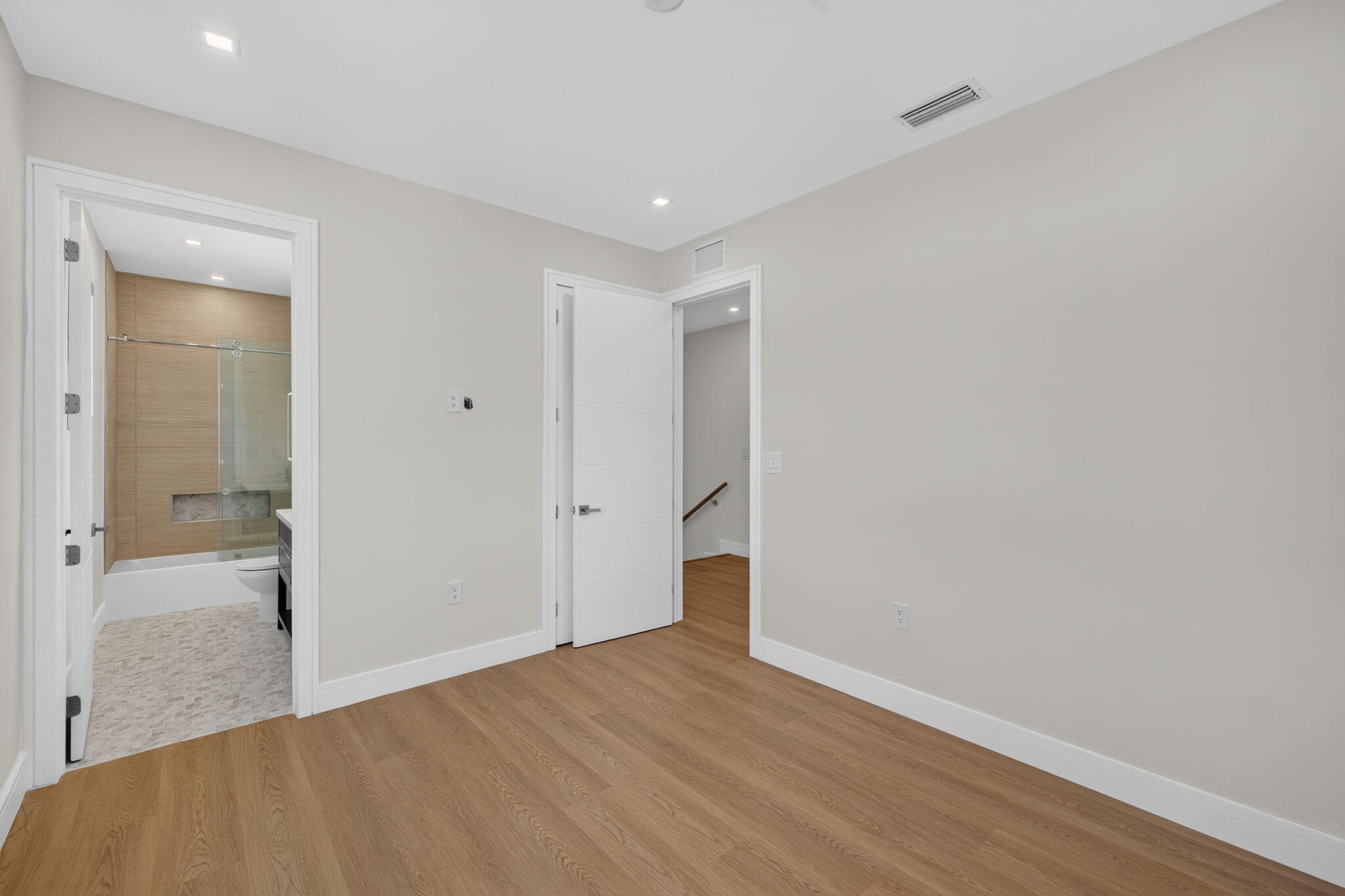 704 SW 9th, Fort Lauderdale FL 33315