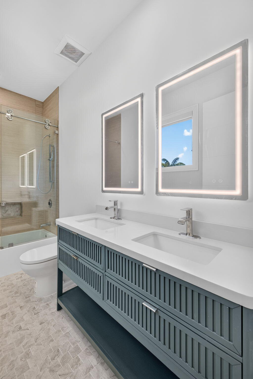 704 SW 9th, Fort Lauderdale FL 33315