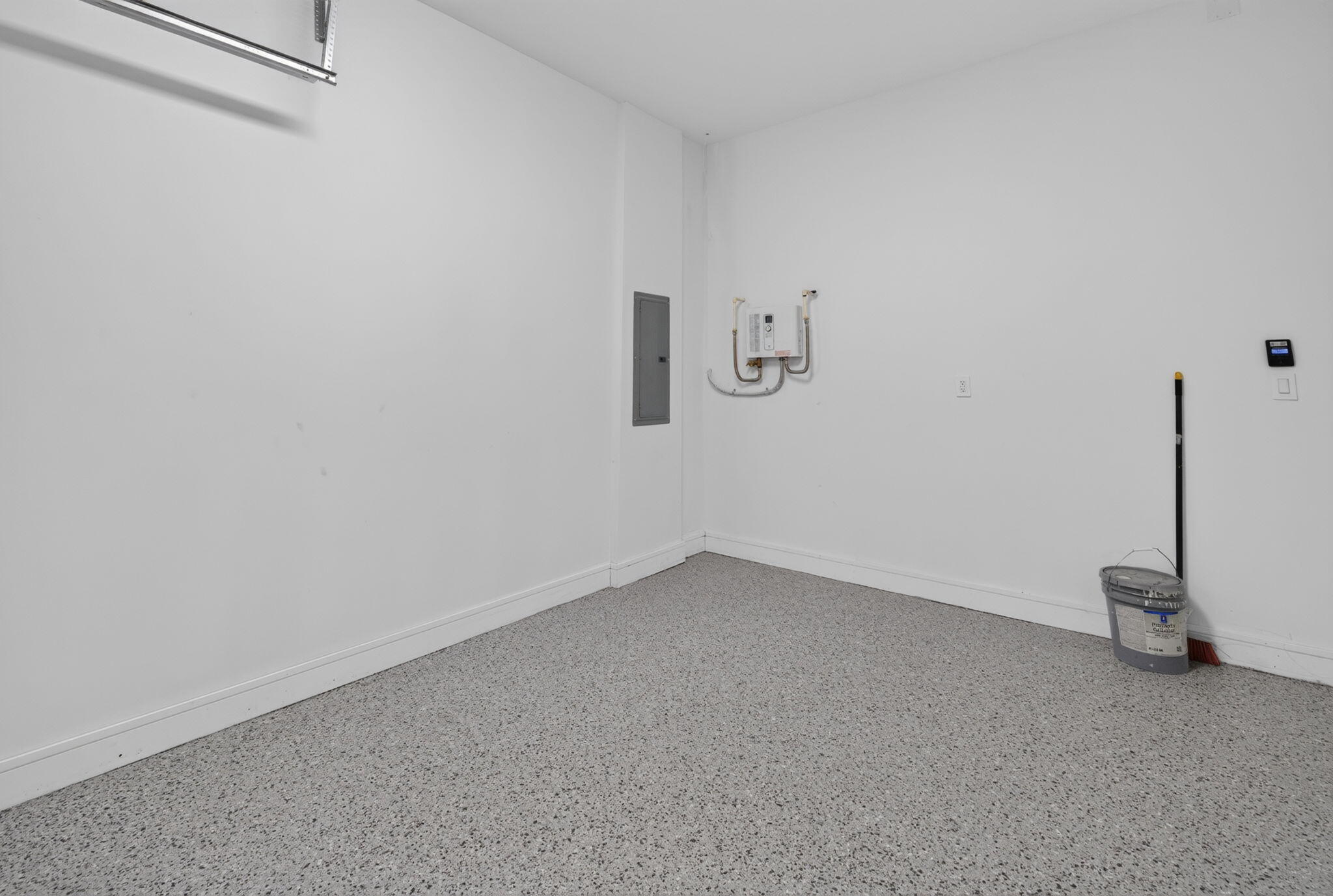 704 SW 9th, Fort Lauderdale FL 33315