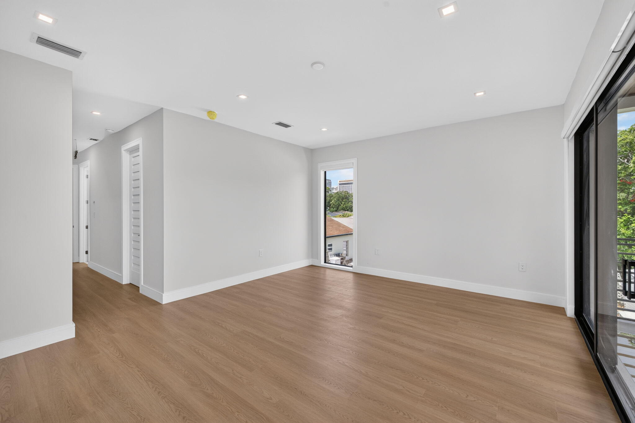 704 SW 9th, Fort Lauderdale FL 33315