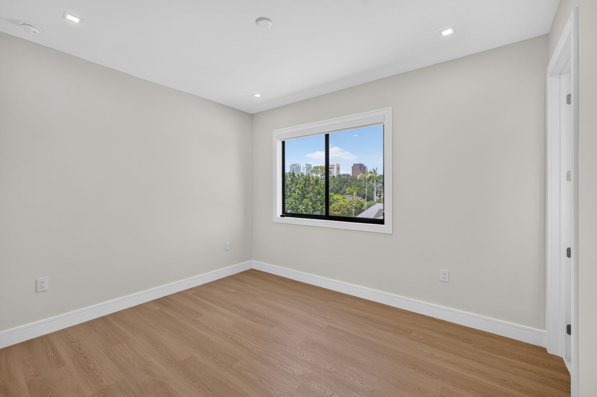 704 SW 9th, Fort Lauderdale FL 33315
