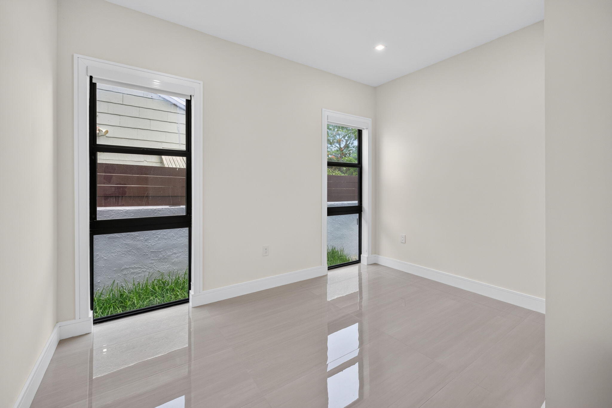 704 SW 9th, Fort Lauderdale FL 33315