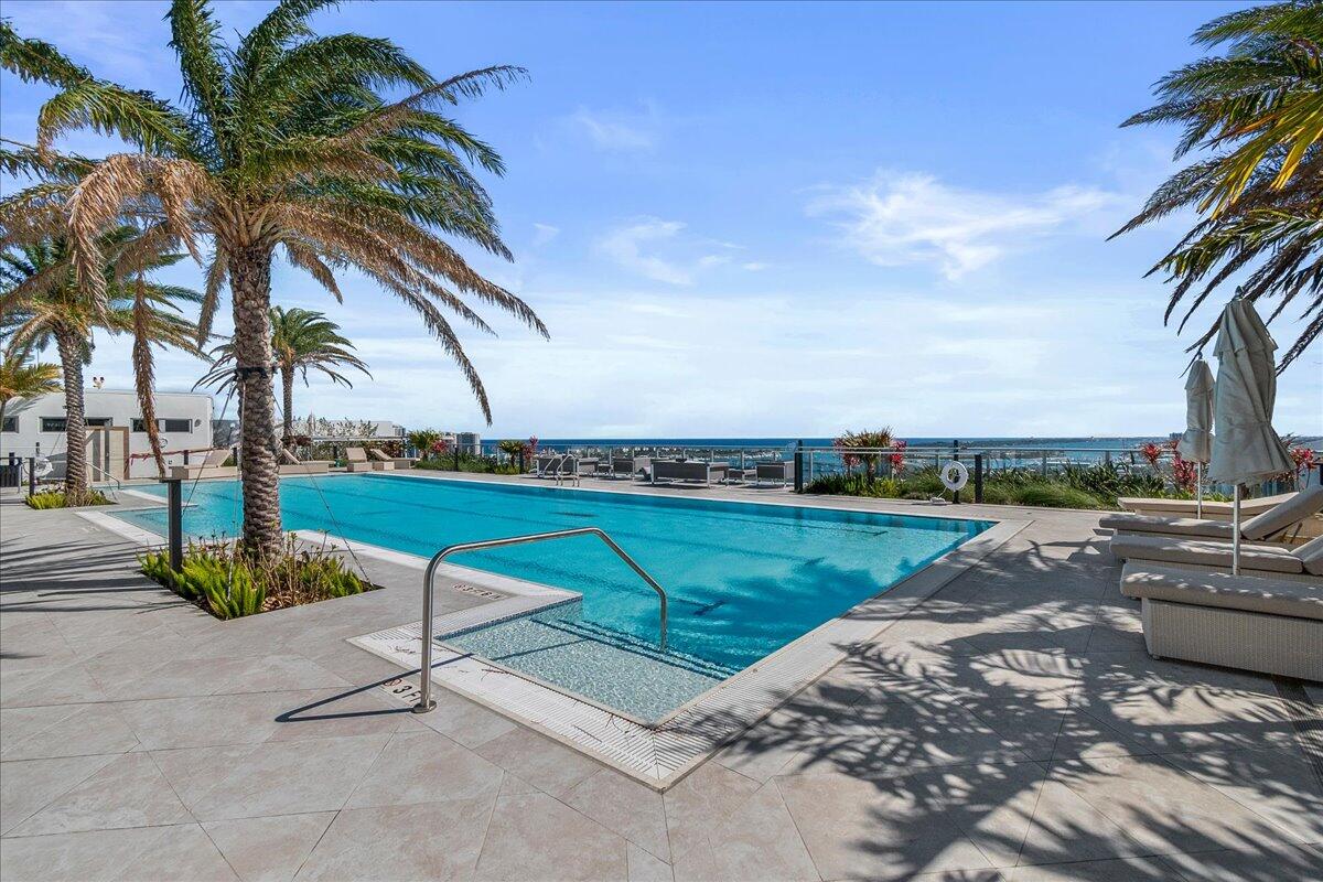 220 Lake Shore #917, Lake Park FL 33403