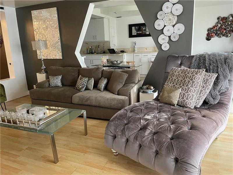 3690 INVERRARY #2Z, Lauderhill FL 33319