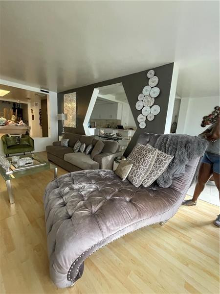 3690 INVERRARY #2Z, Lauderhill FL 33319
