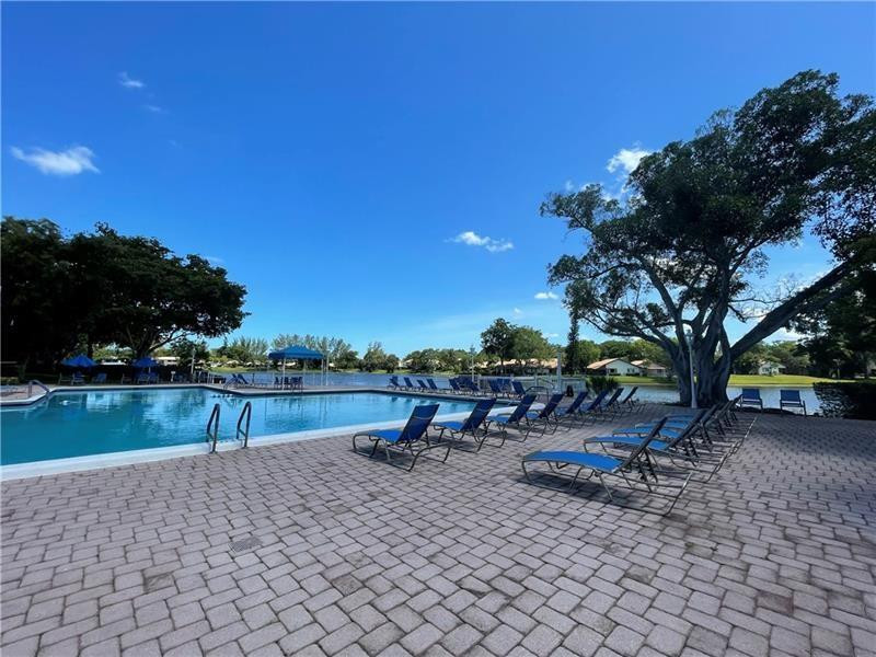3690 INVERRARY #2Z, Lauderhill FL 33319