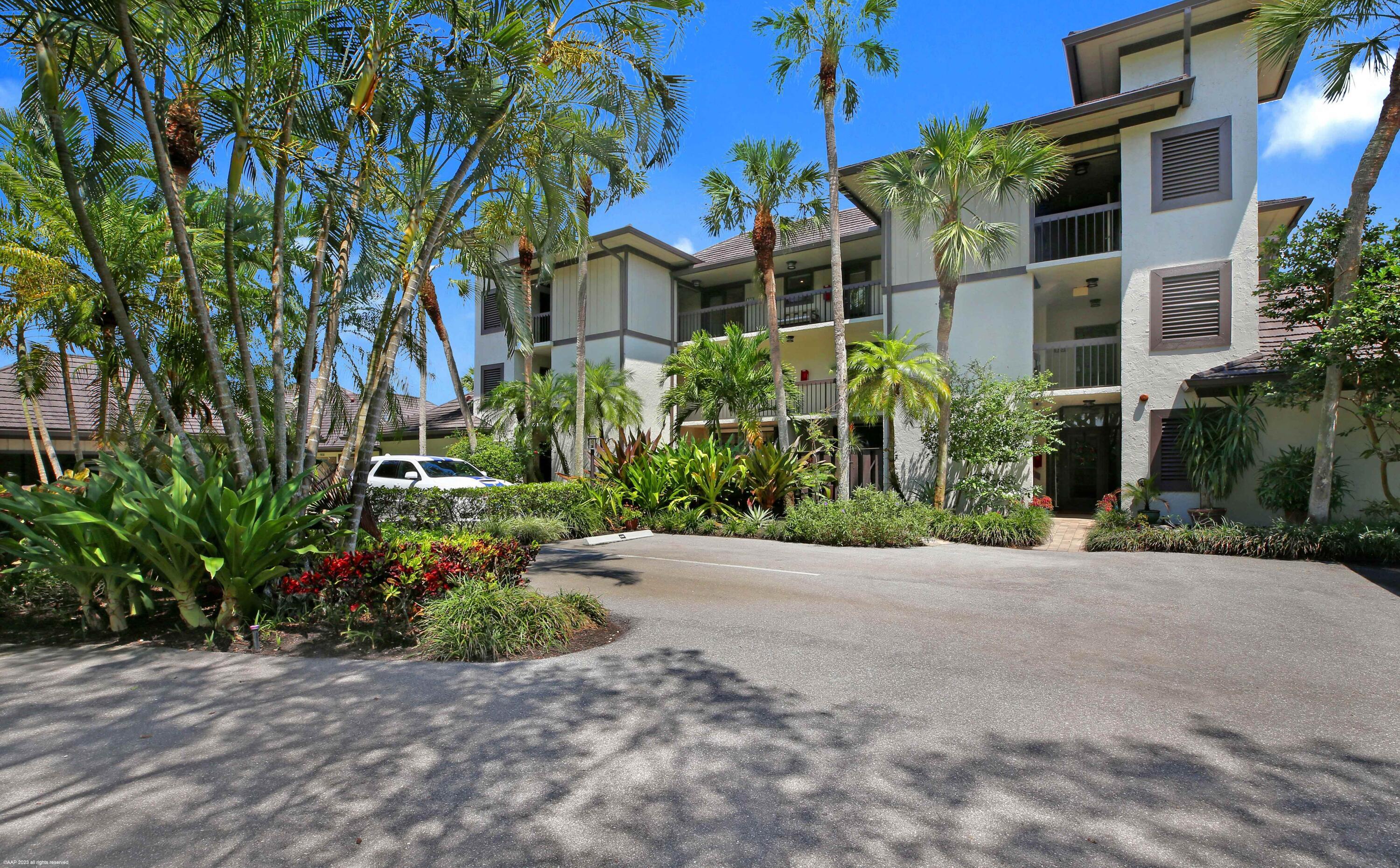 2770 Polo Island #B301, Wellington FL 33414