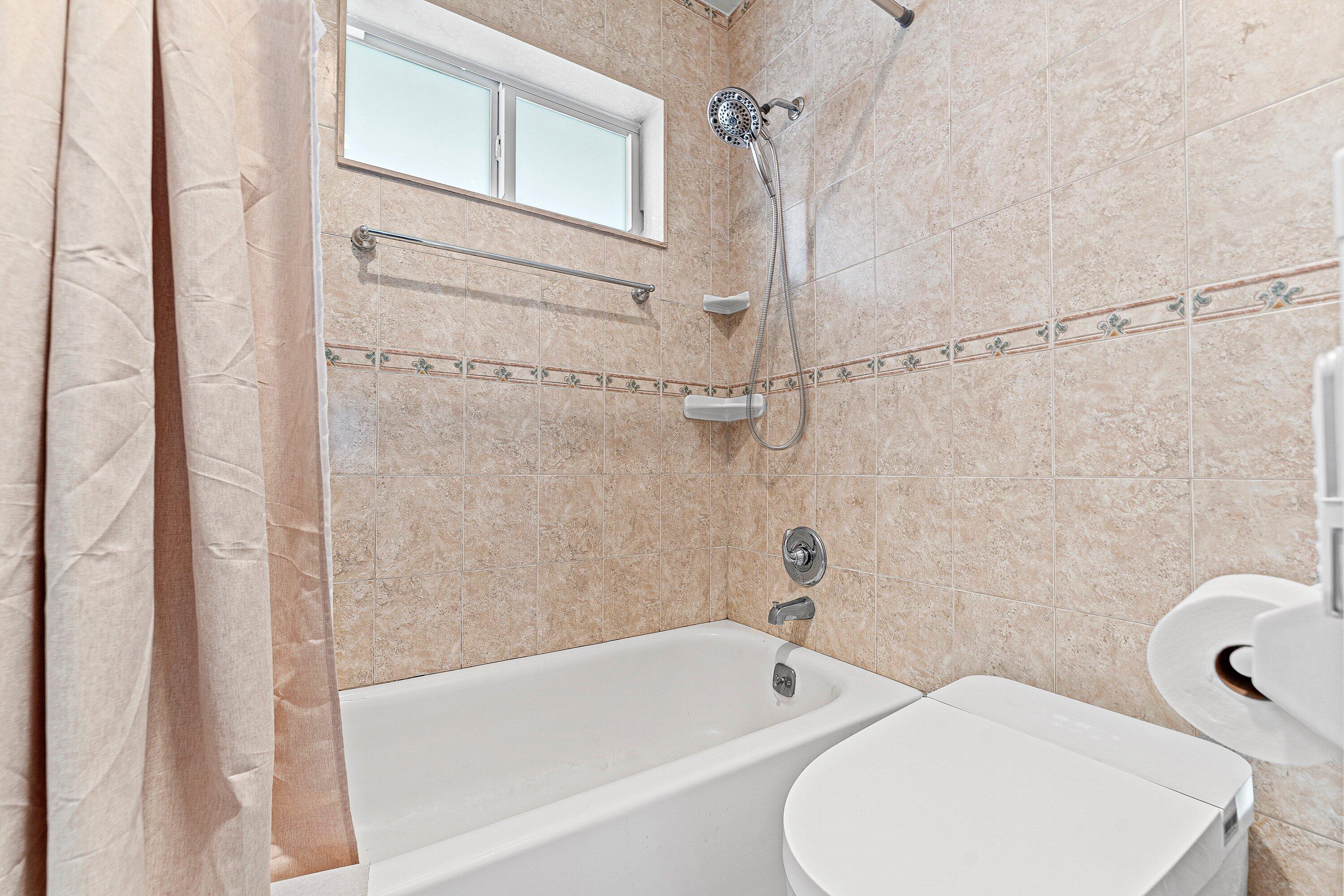 3851 N Ocean #403, Gulf Stream FL 33483