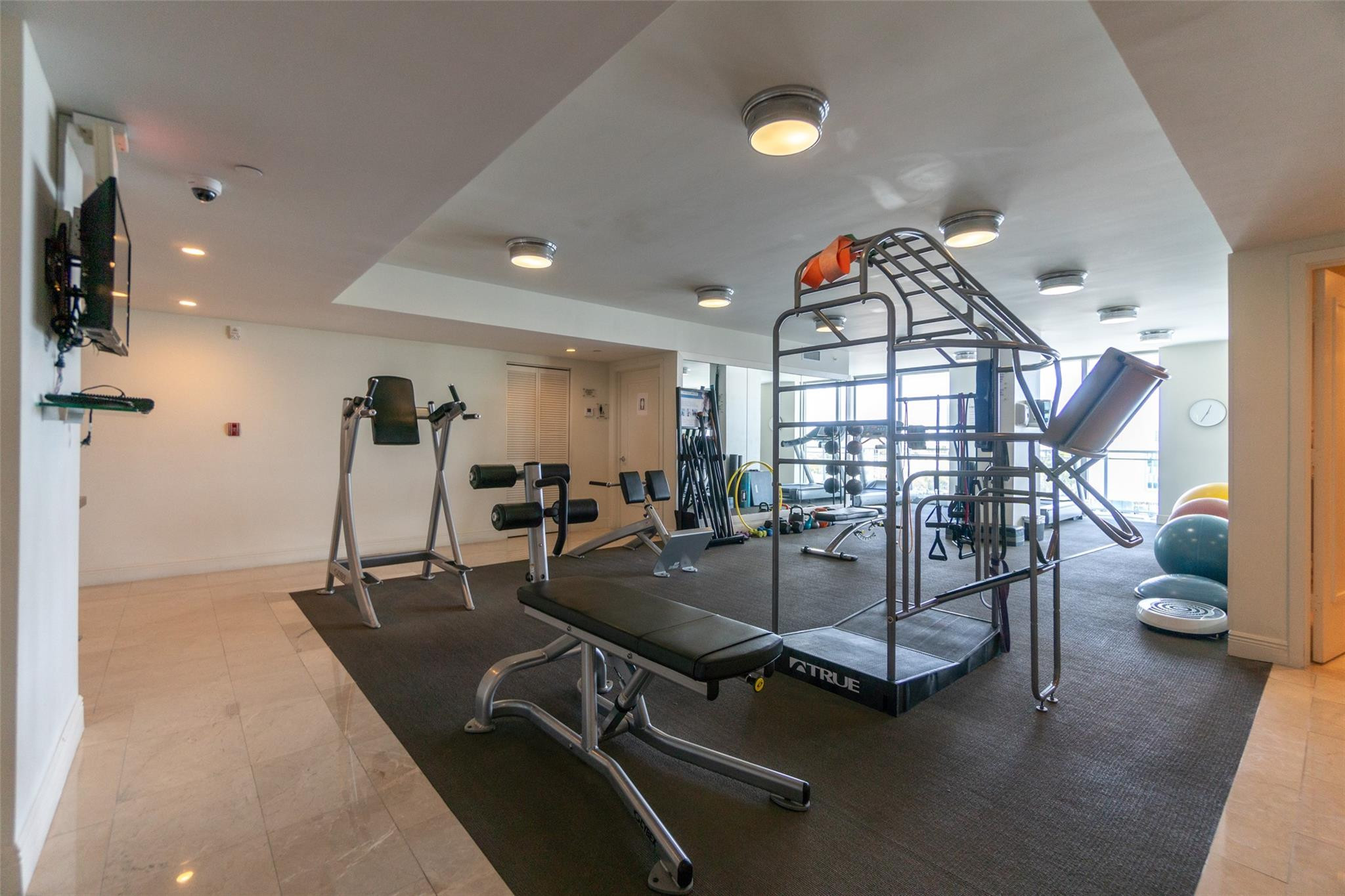 9400 W Bay Harbor #503, Bay Harbor Islands FL 33154