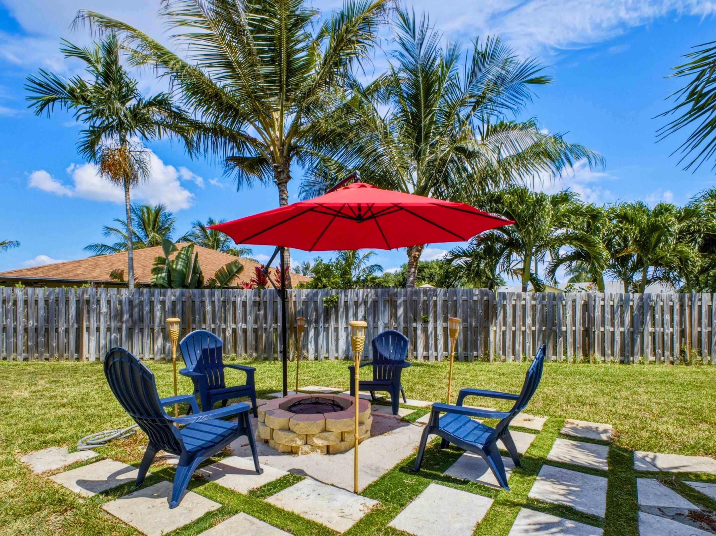 1127 Sea Pines, Lantana FL 33462