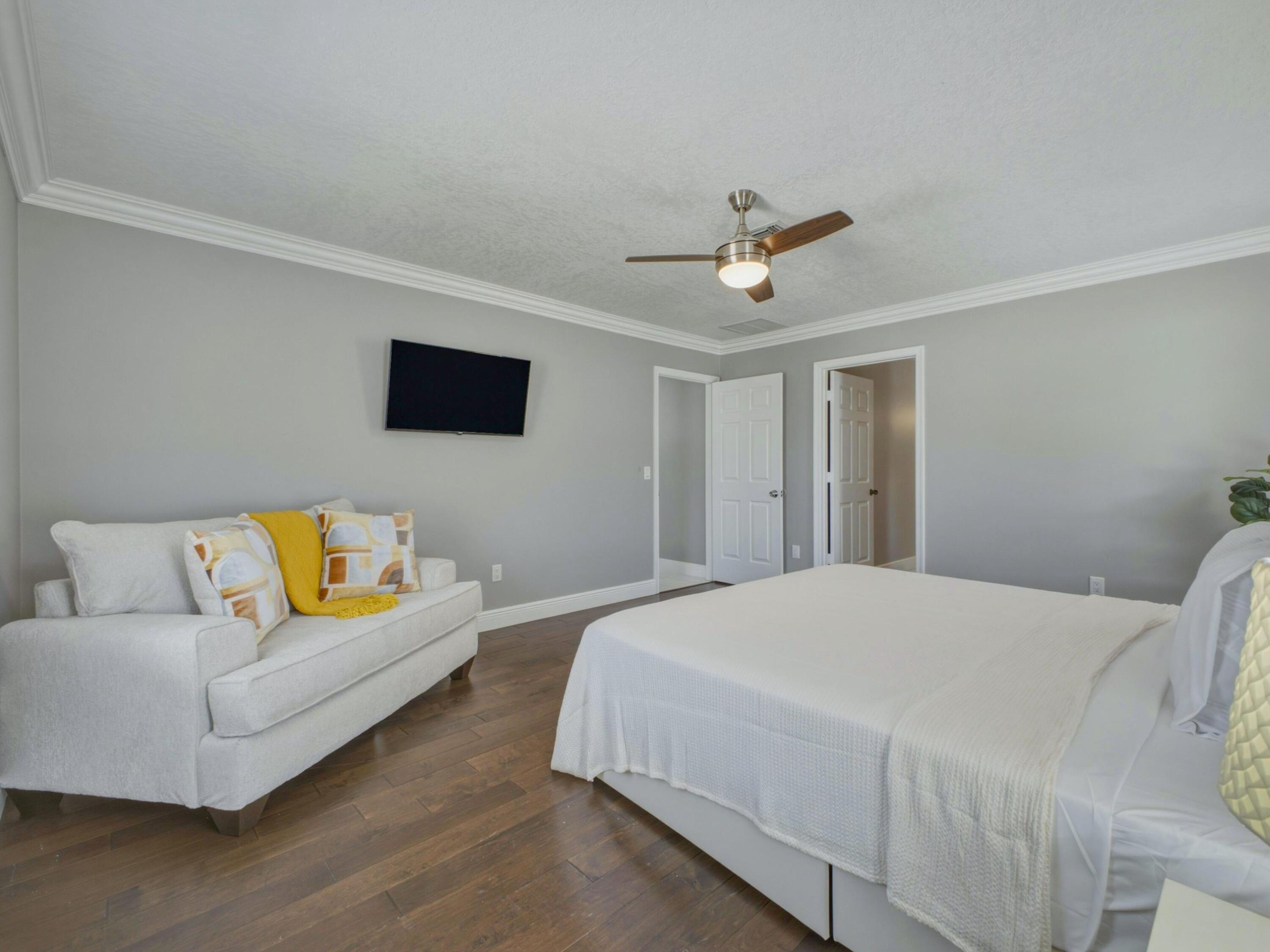 1127 Sea Pines, Lantana FL 33462