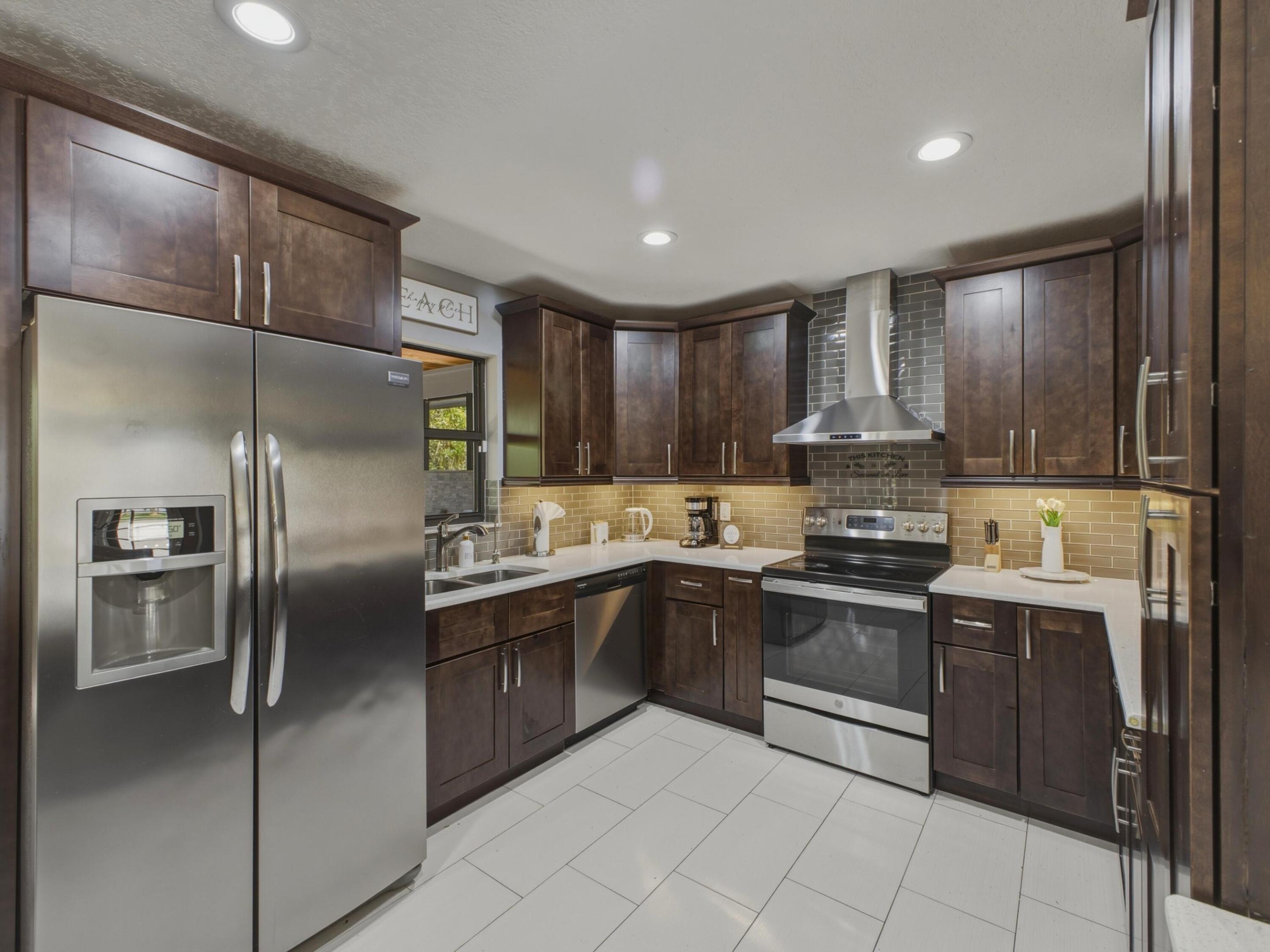 1127 Sea Pines, Lantana FL 33462